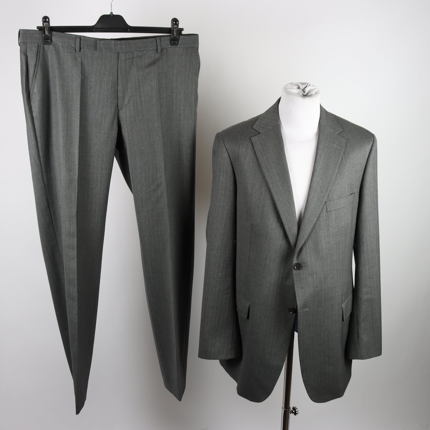 Kostym, Sand, grå, ull, stl. 106.