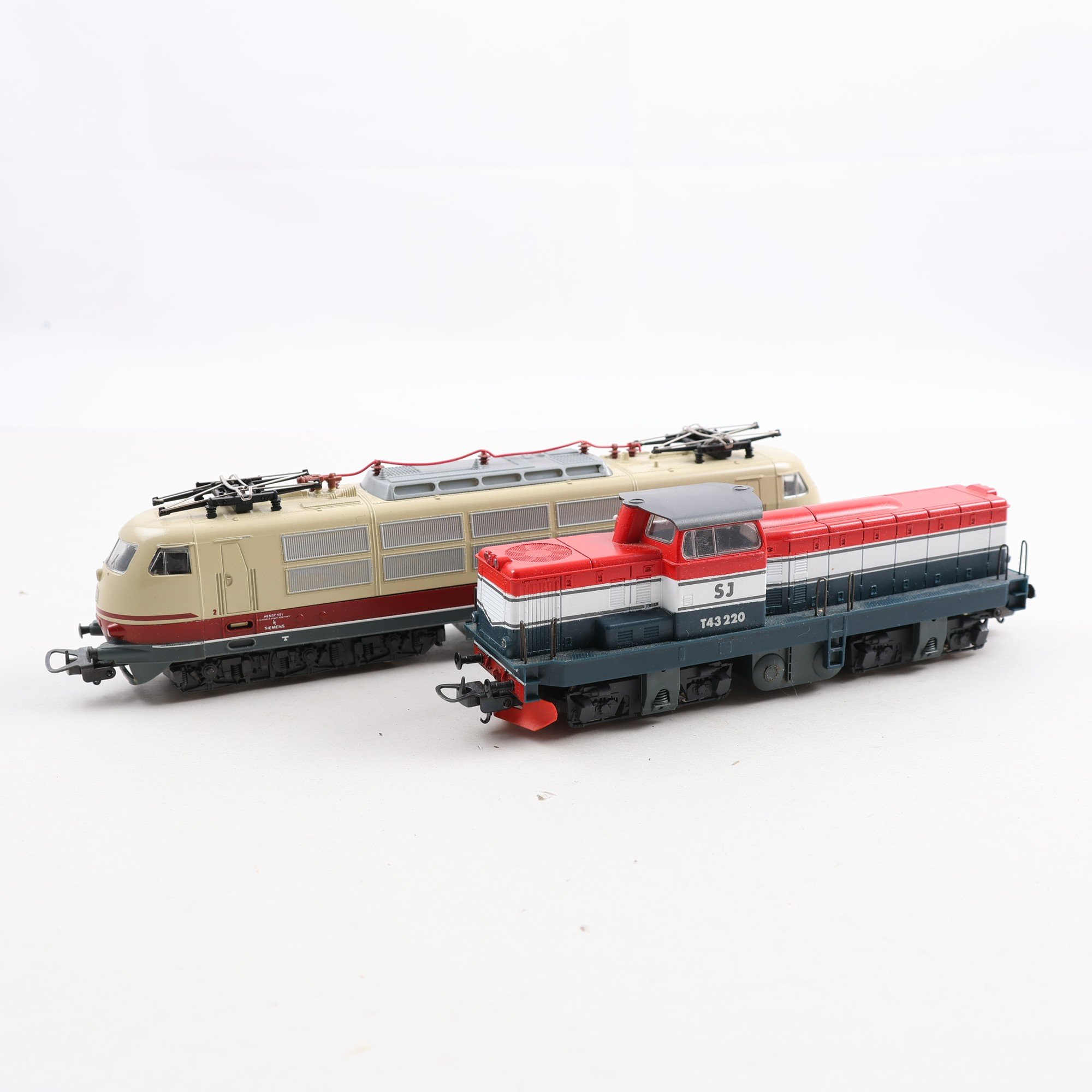 Tåg, Lima lok, 2st, för tågbana.