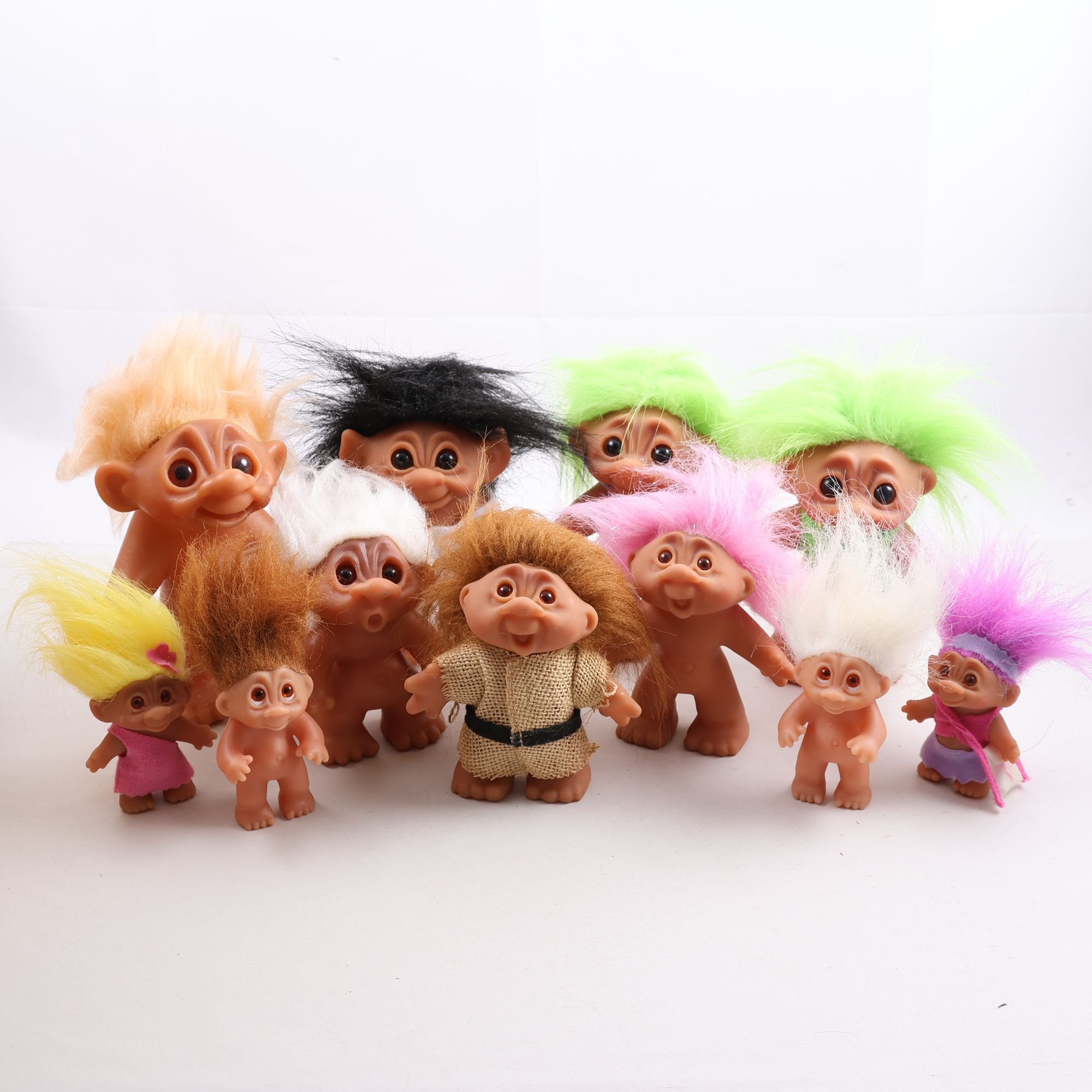 Dockor, Troll, Thomas dam, blandat, olika årgångar