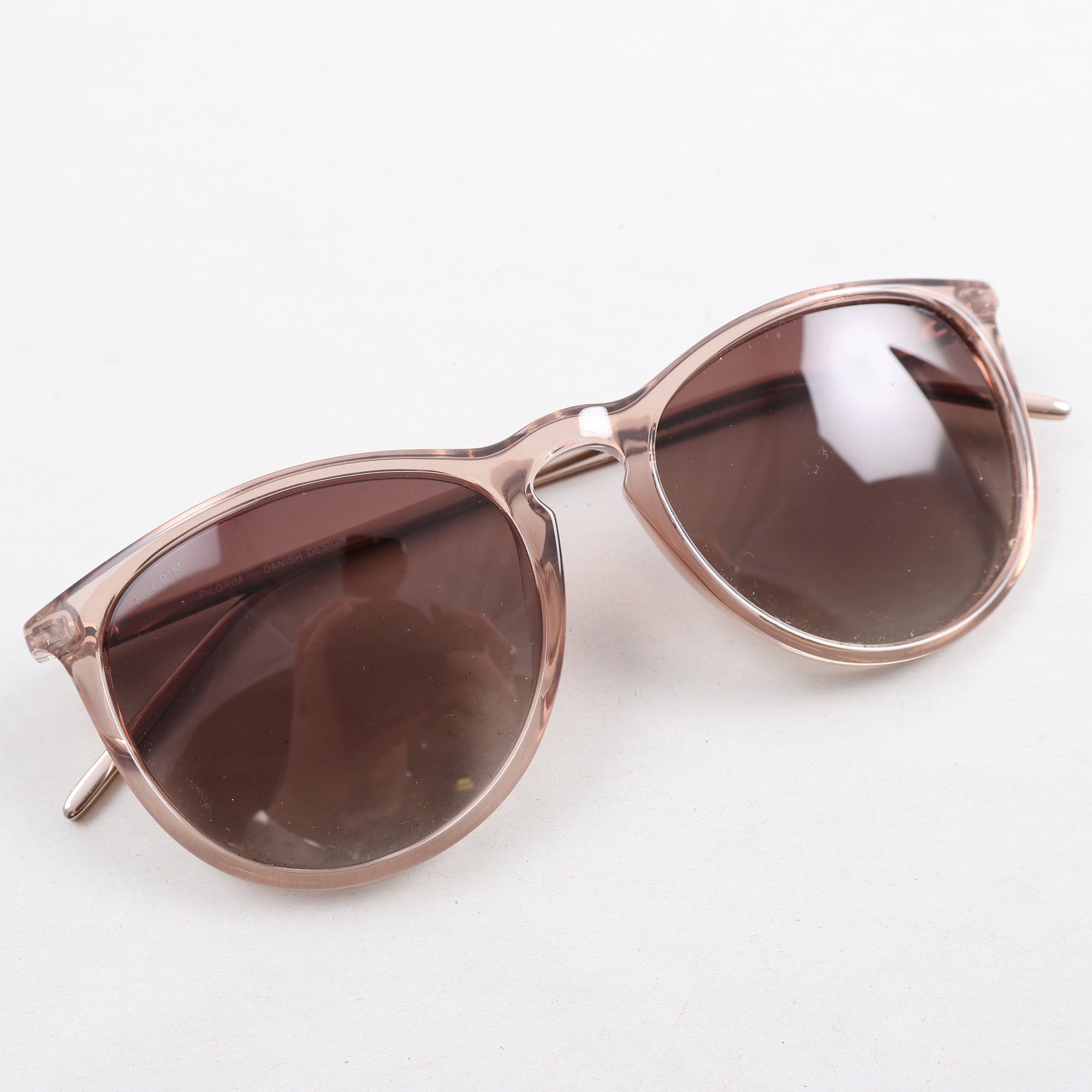 Solglasögon, Pilgrim