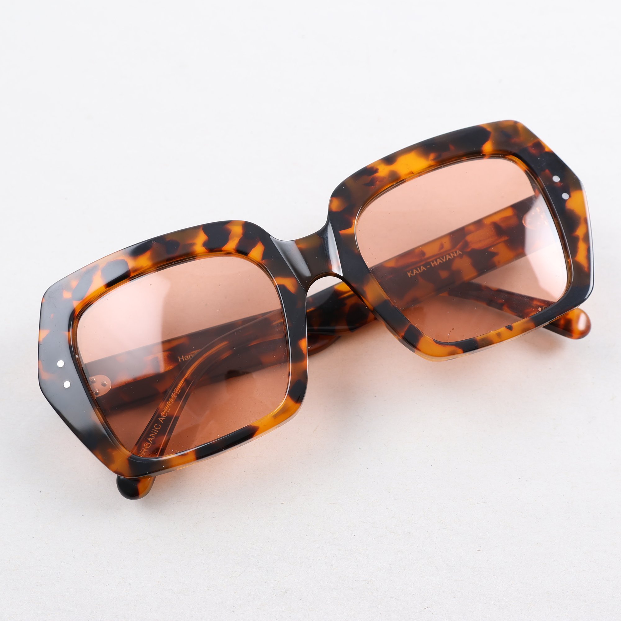 Solglasögon, Monokel ”Kaia Havana”