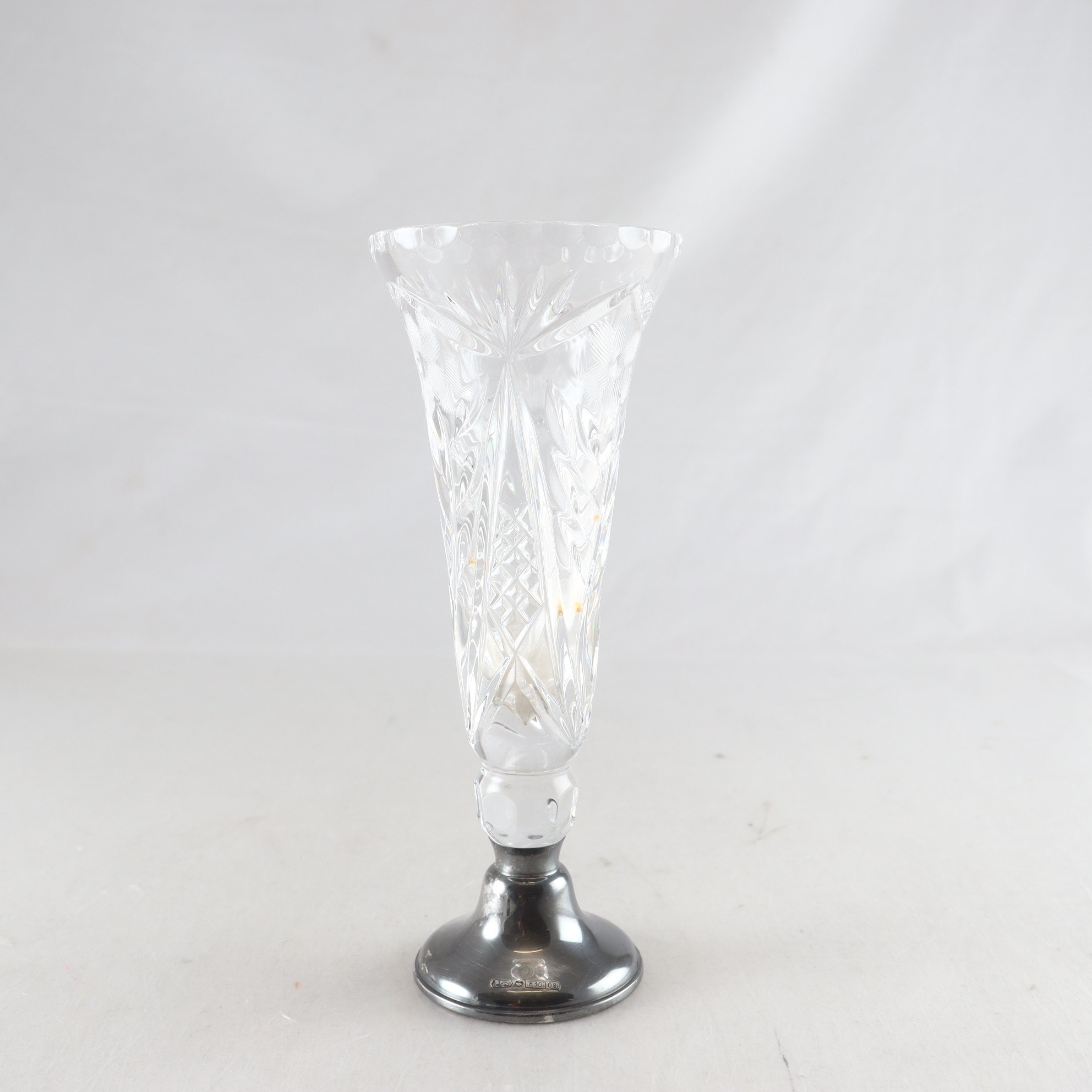 Vas, kristall, fot i silver, Hämeenlinna, Tavastehus, år 1991