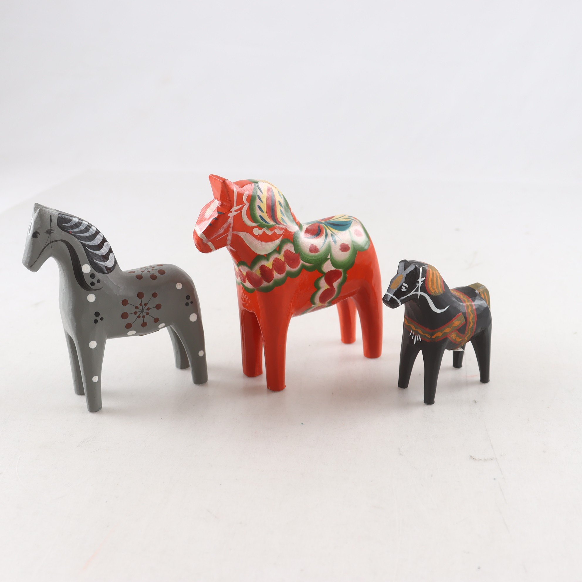 Dalahästar, trä, 3 st.
