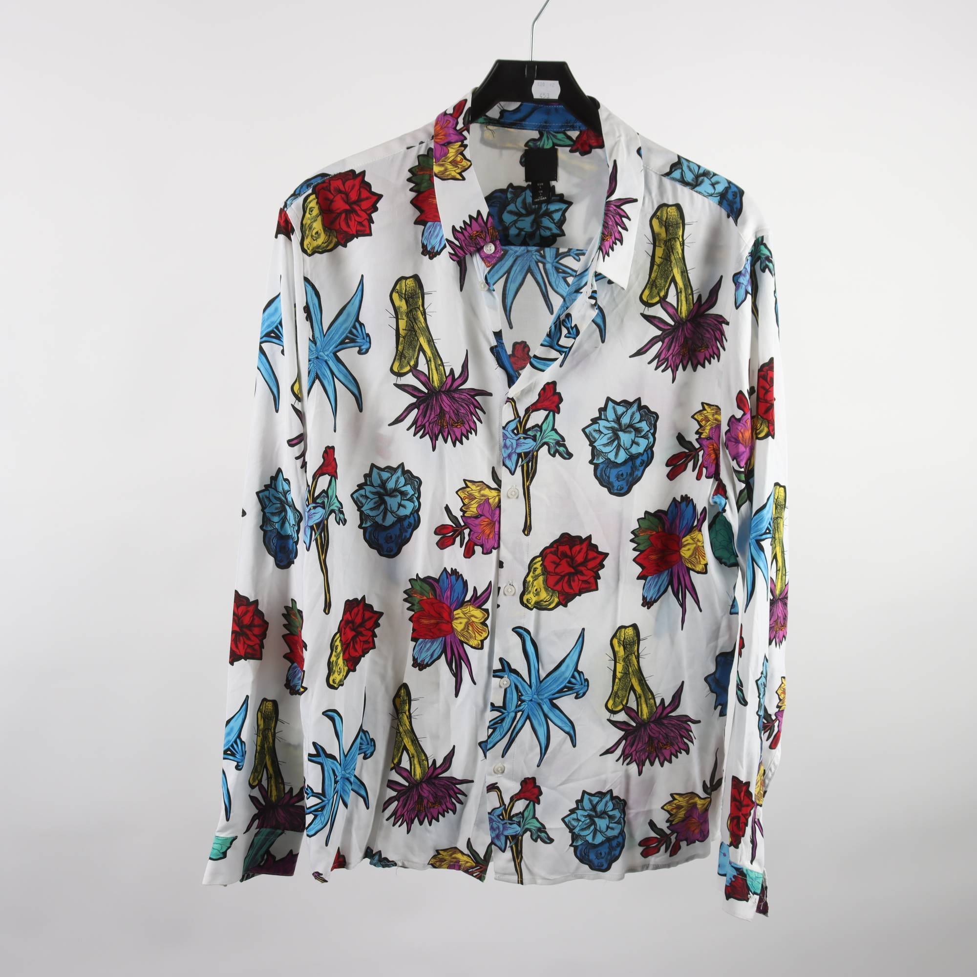 Skjorta, H&M, lila, blå, vit, mönstrad, blommig, stl. L.