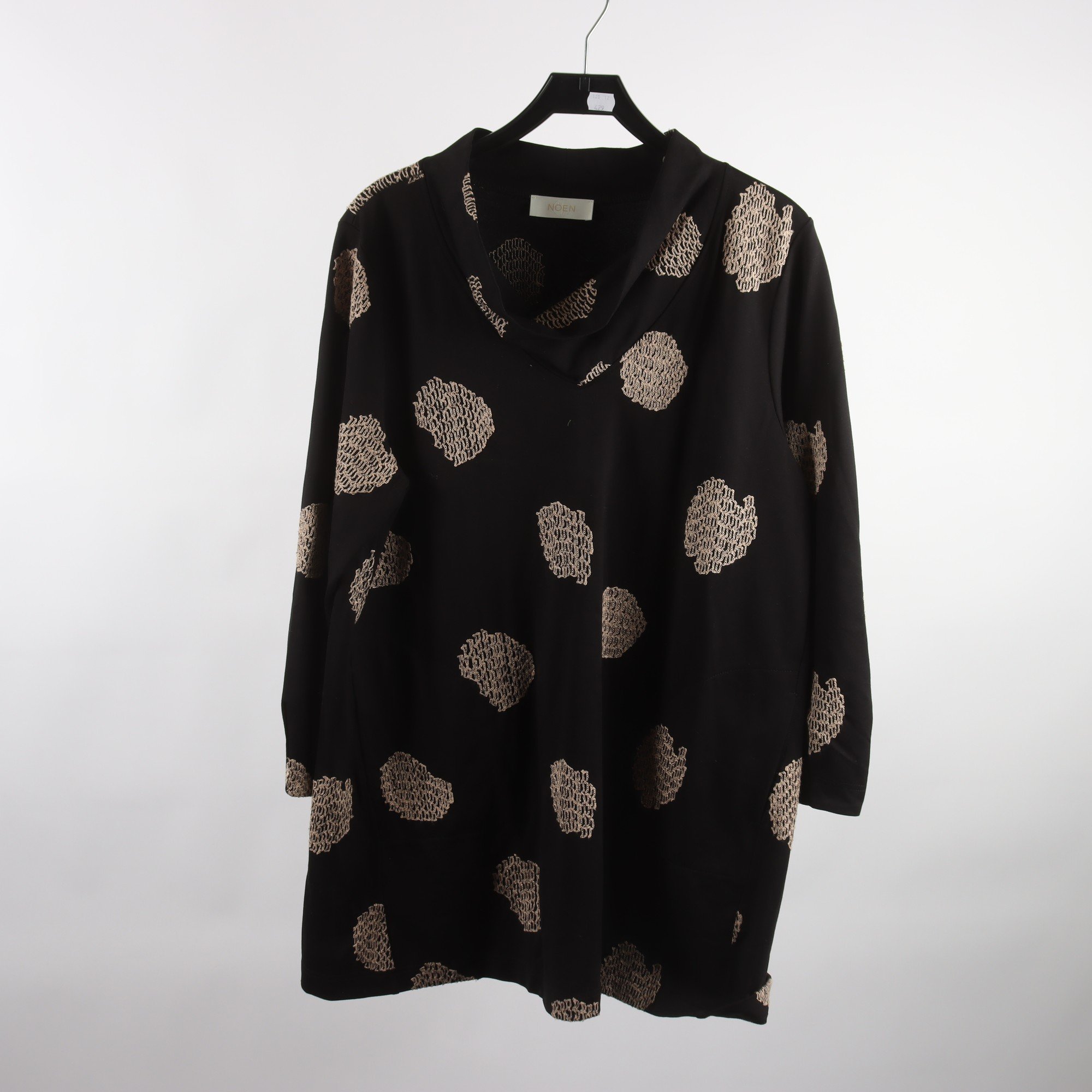 Klänning/tunika, Noen, svart, beige, broderad, stl. 40/42.