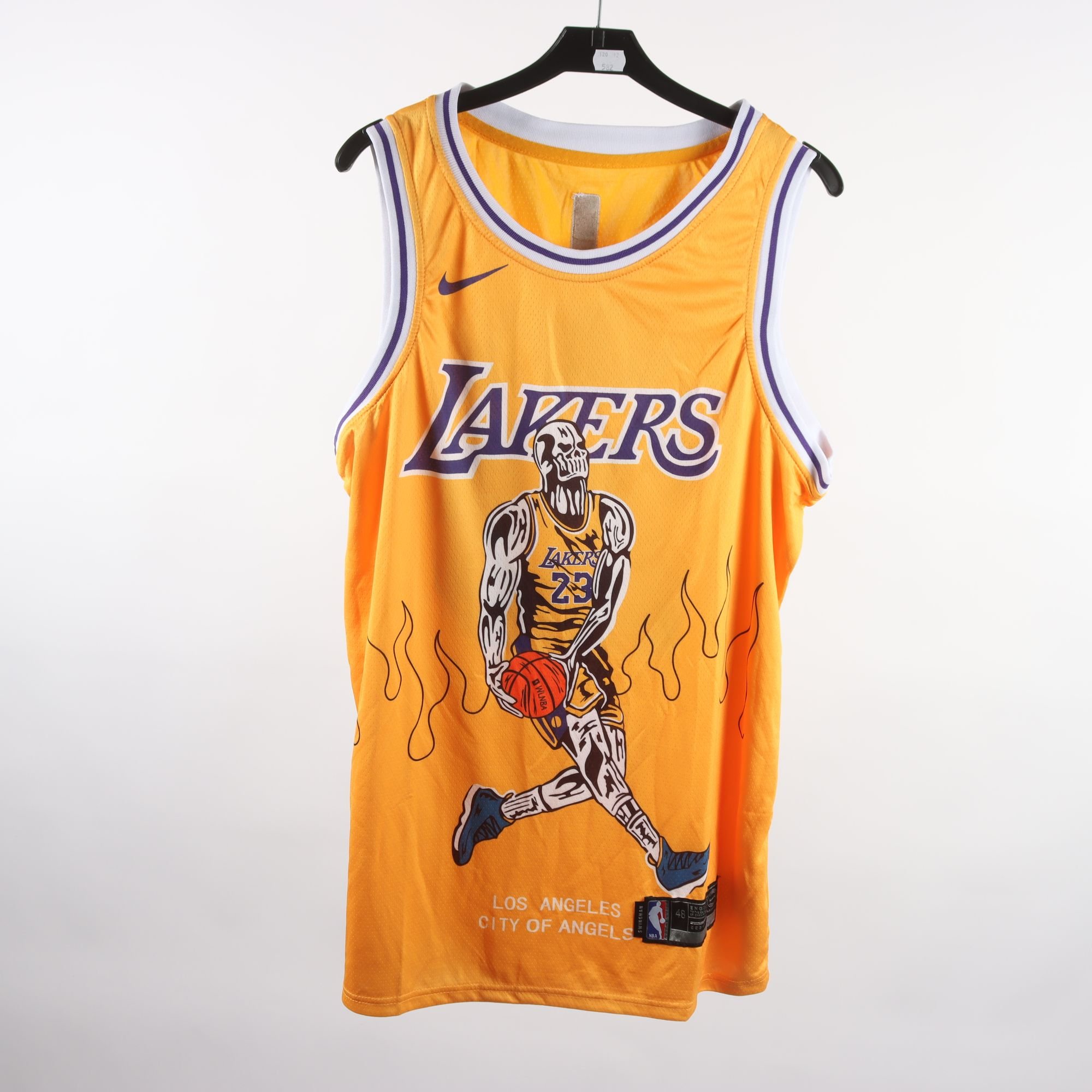 Linne, Nike, NBA, Lakers, James, gul, lila, stl. 48.