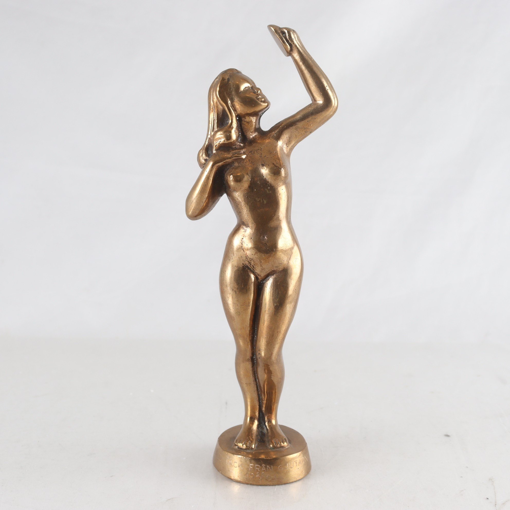 Skulptur, mässing, 1961. Samfraktas ej.