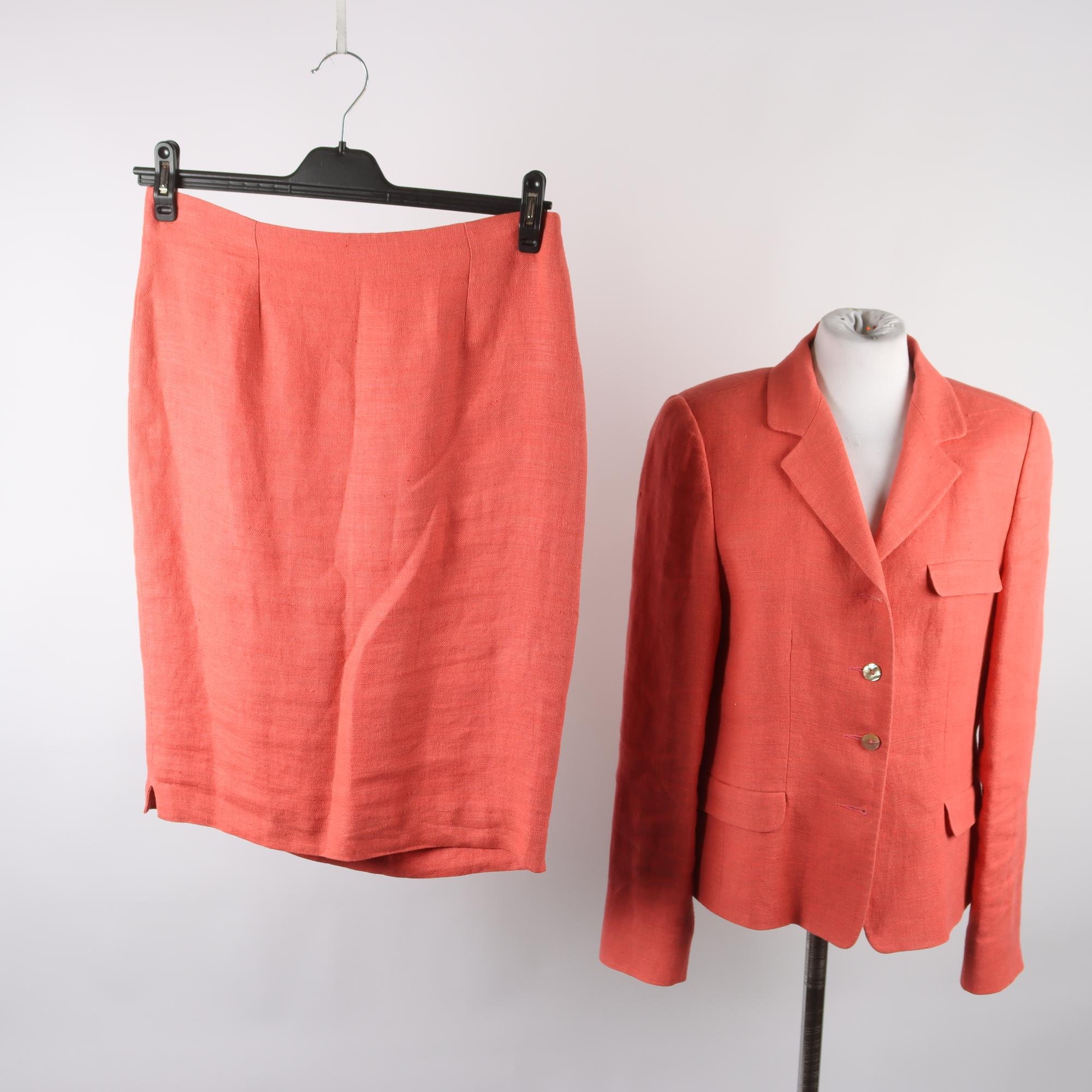 2-delat set, Kavaj/kjol, korall, stl. 40