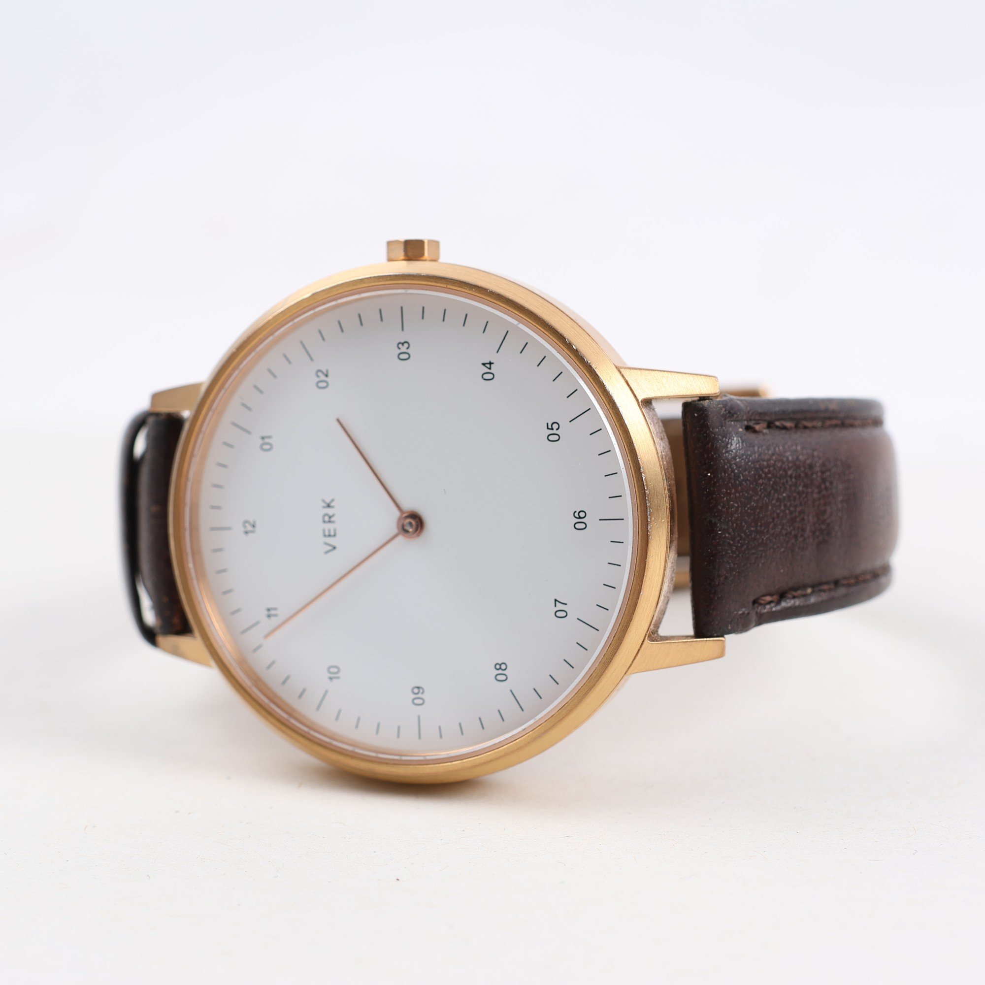 Armbandsur, Verk, Swiss movement, läderband, quartz