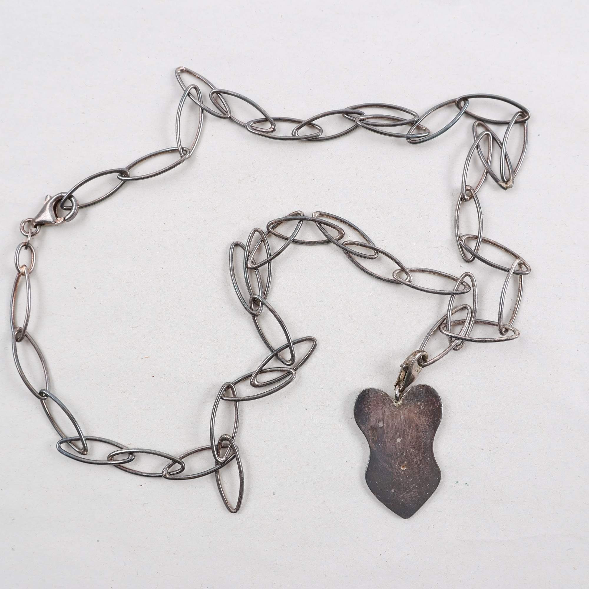 Halsband med avtagbart hänge, silver 925.