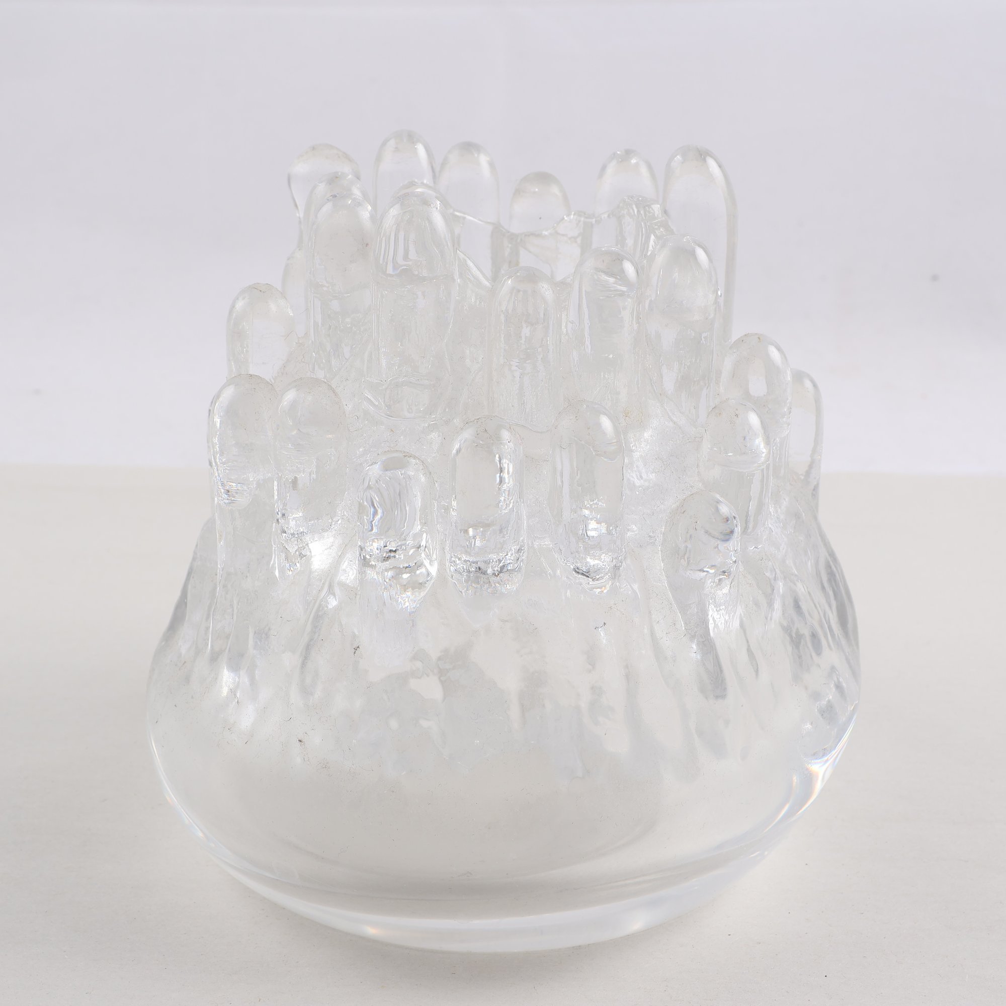 Ljuslykta, glas, ”Polar”, Göran Wärff, Kosta Boda. Samfraktas ej.