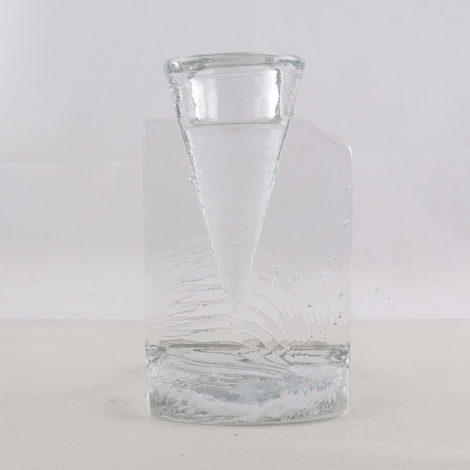 Ljusstake, Kosta Boda, ”Ice Age”, Kjell Engman, konstglas.