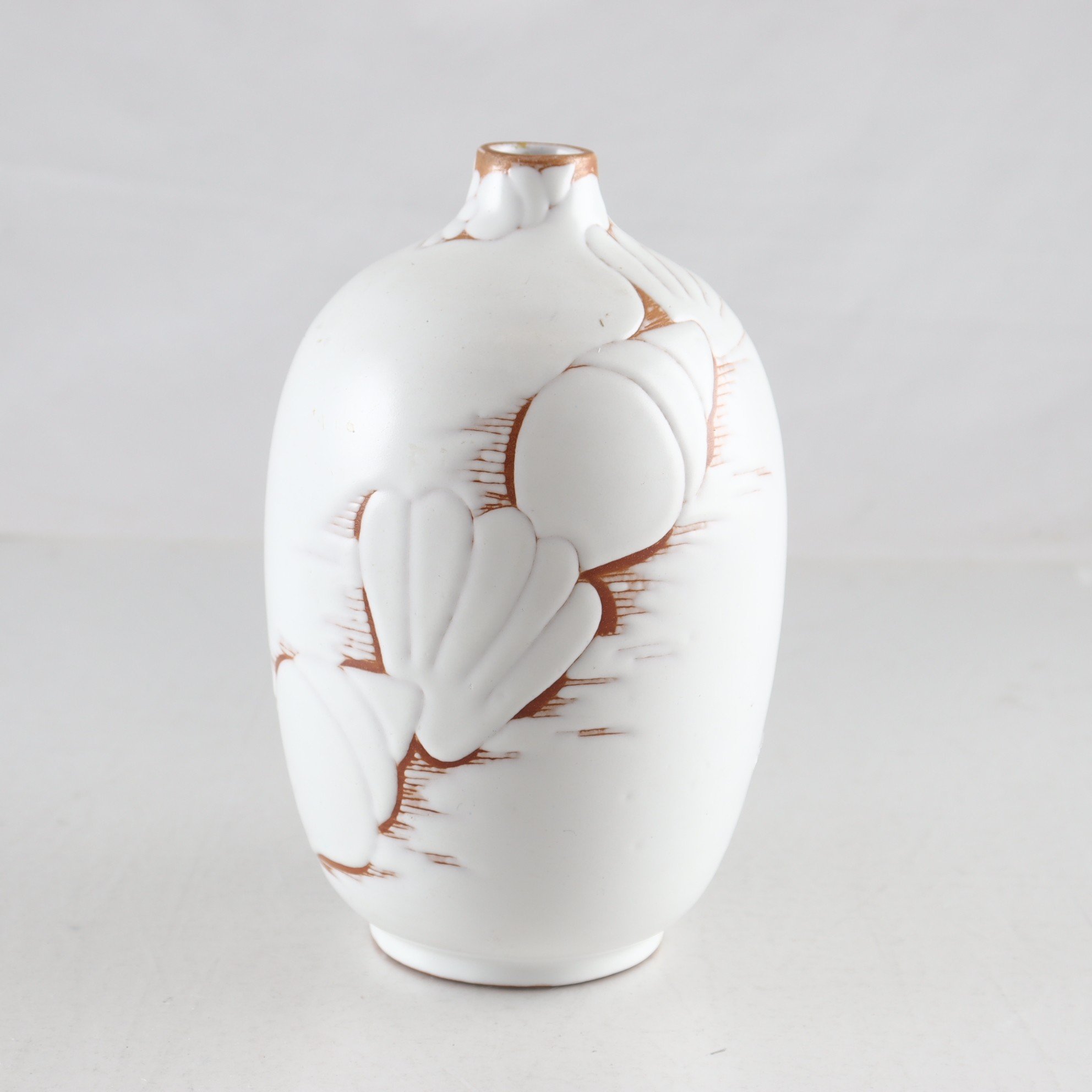 Vas, Ekeby, Anna-Lisa Thomson, ”Snäcka”. Samfraktas ej.