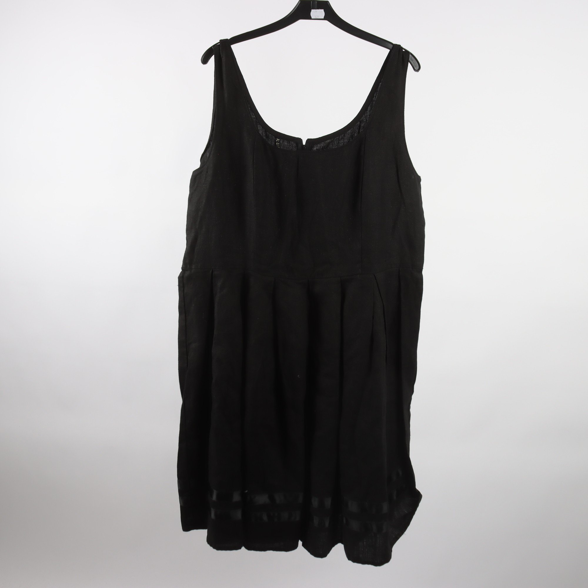 Klänning, K.U.S, svart, 100% lin, stl. 46.