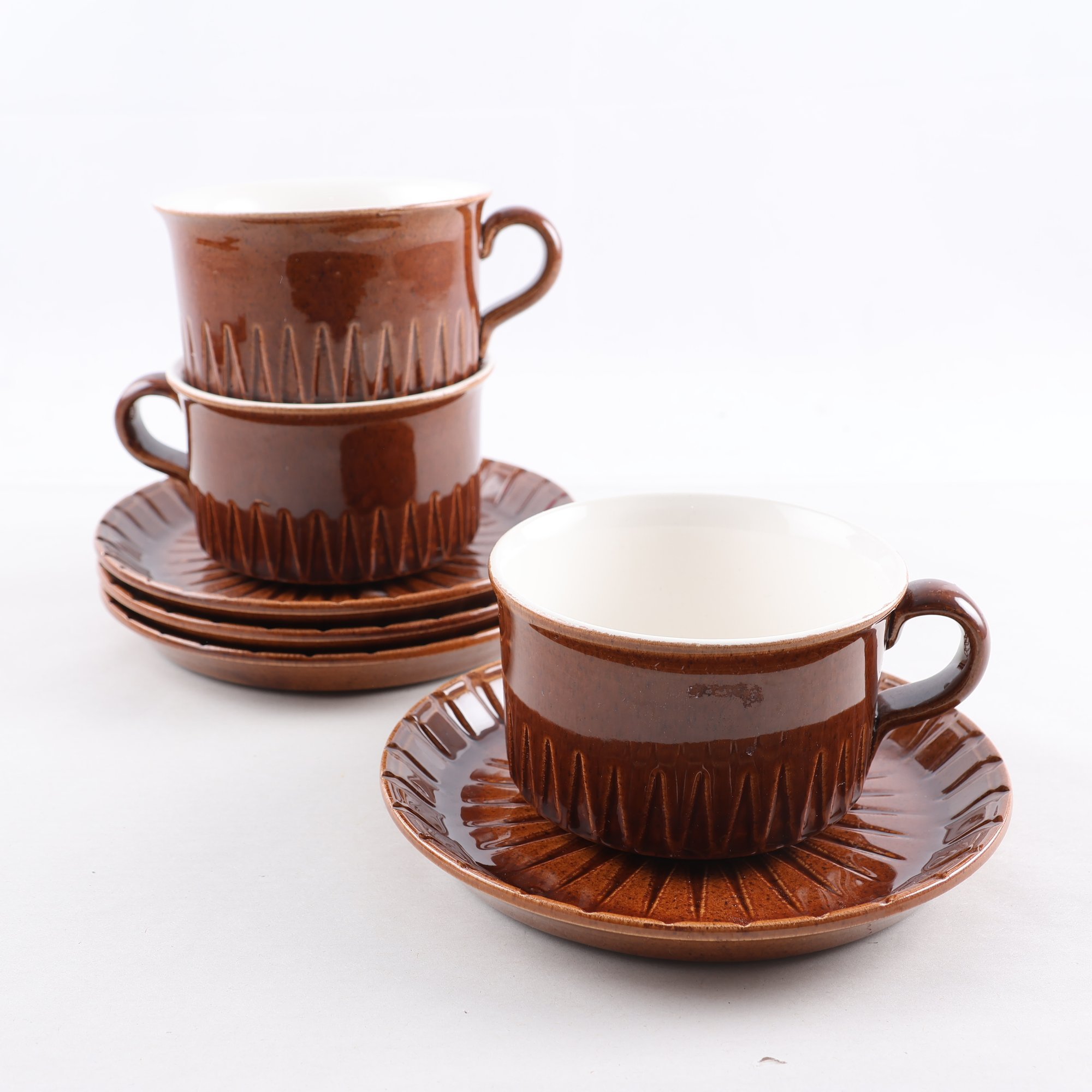 Tekoppar på fat, Bo Fajans, Sweden, retro, 7 del. Samfraktas ej.