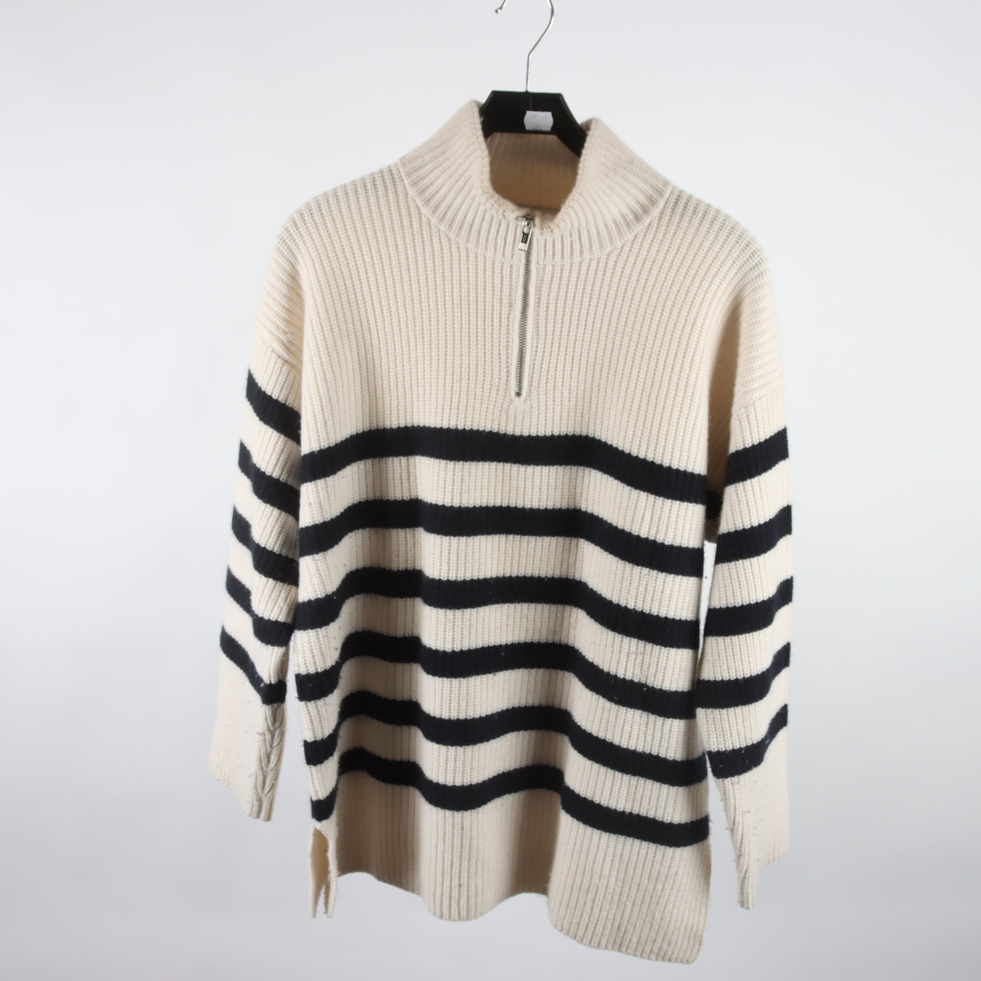 Tröja, Davida, vit, svart, 100% cashmere, stl. L.