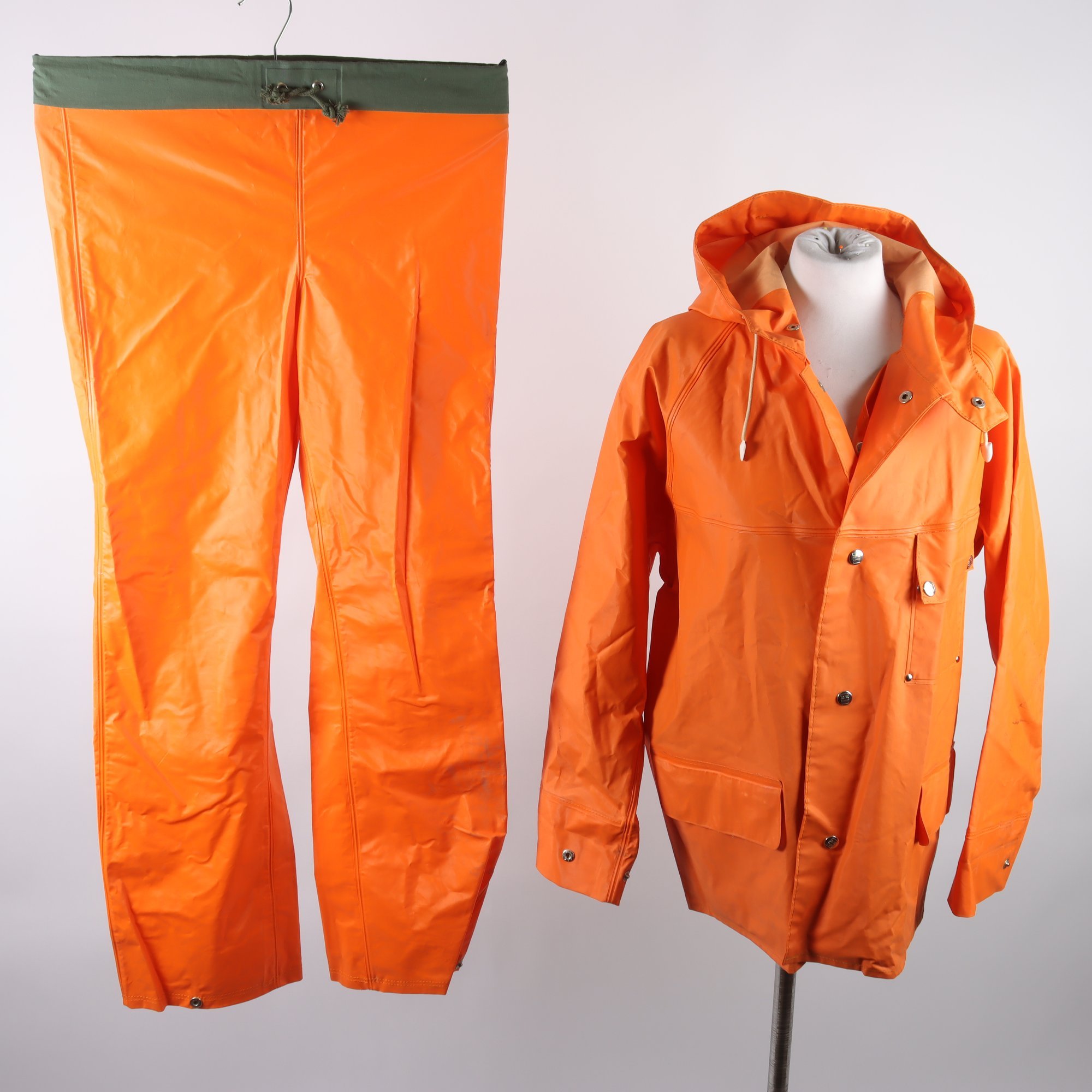 Regnkläder, Helly Hansen, orange, stl. M.