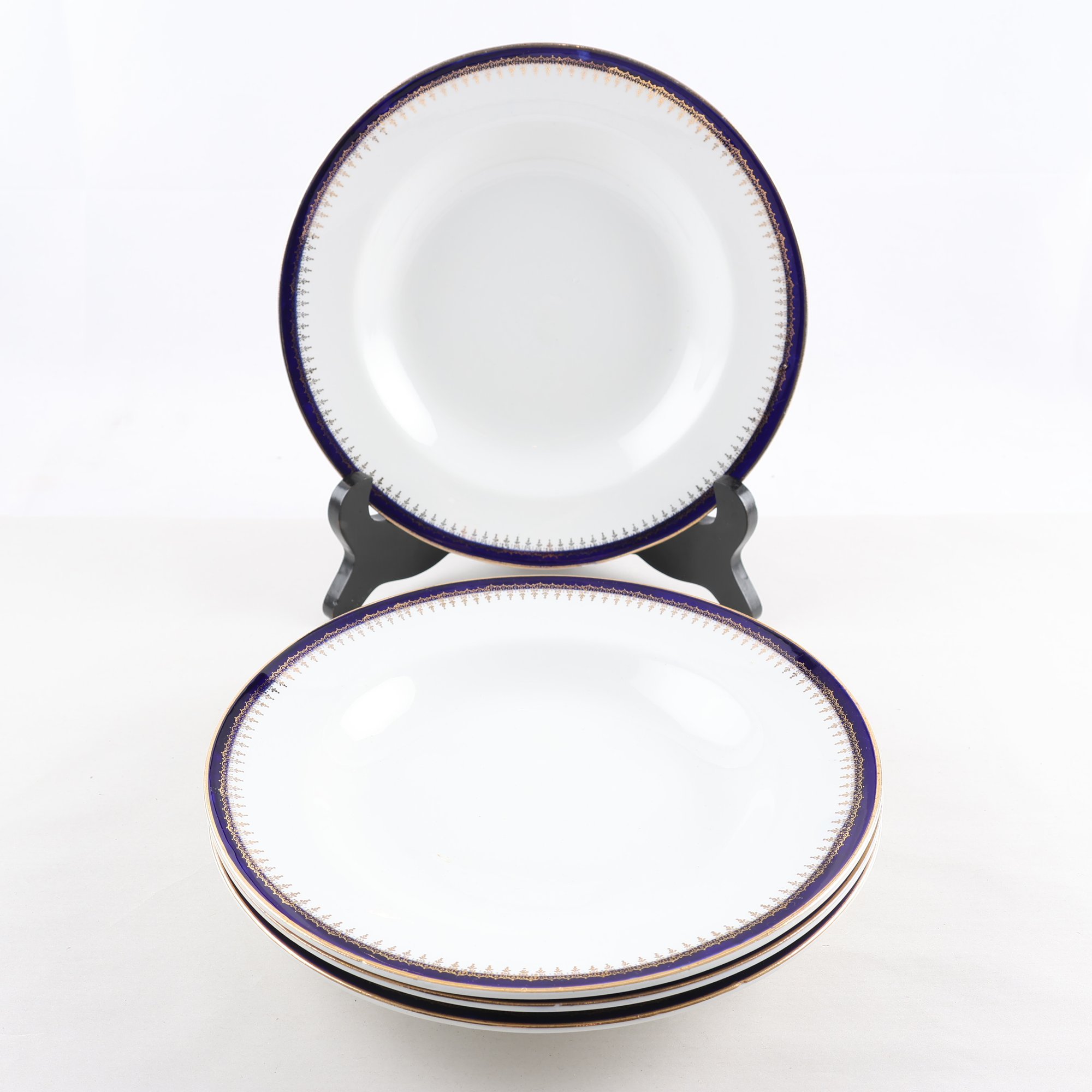 Tallrikar, Gustavsberg, ”Empire”, djupa, flintgods, 4 st. Samfraktas ej.