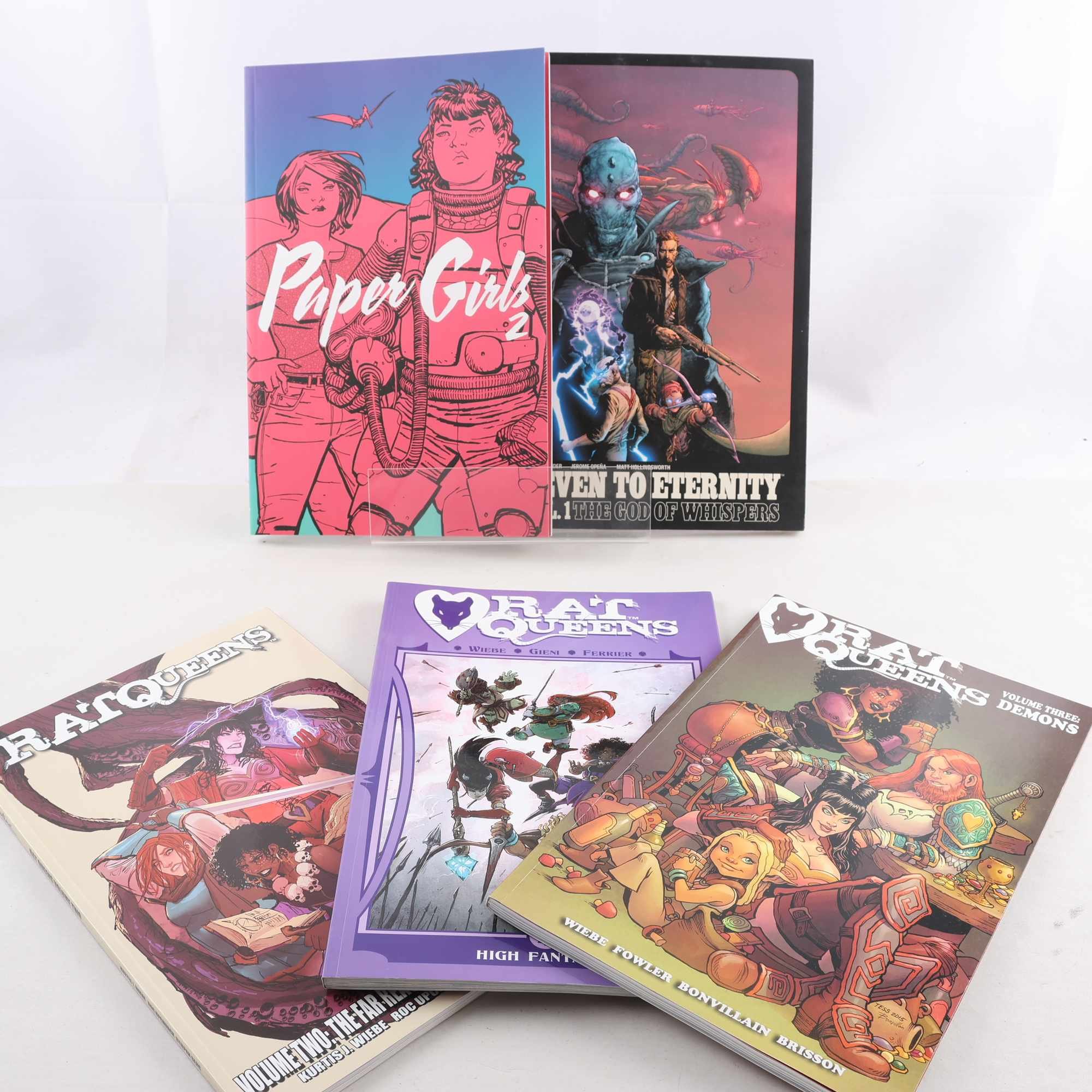 Amerikanska serier, blandpaket 5 volymer, Rat Queens, m.m.