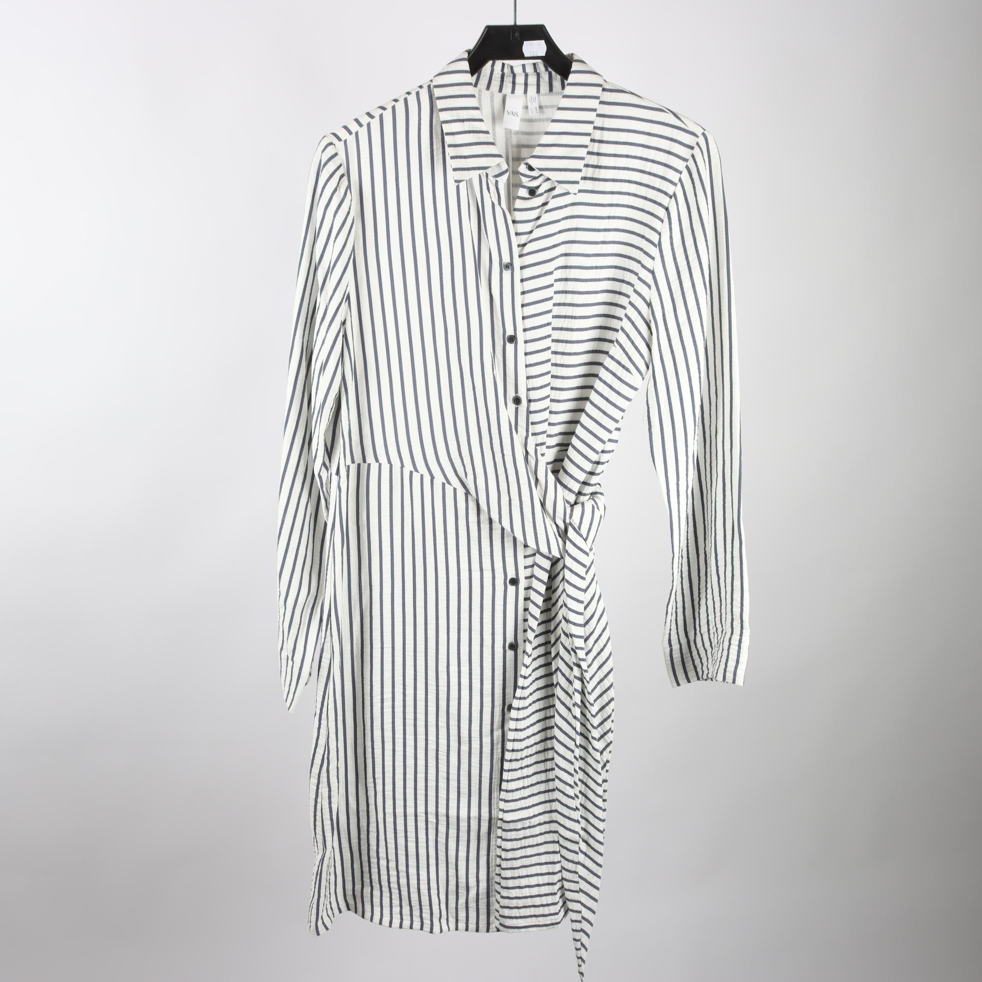 Klänning, Y.A.S, vit, blå, randig, stl. 40