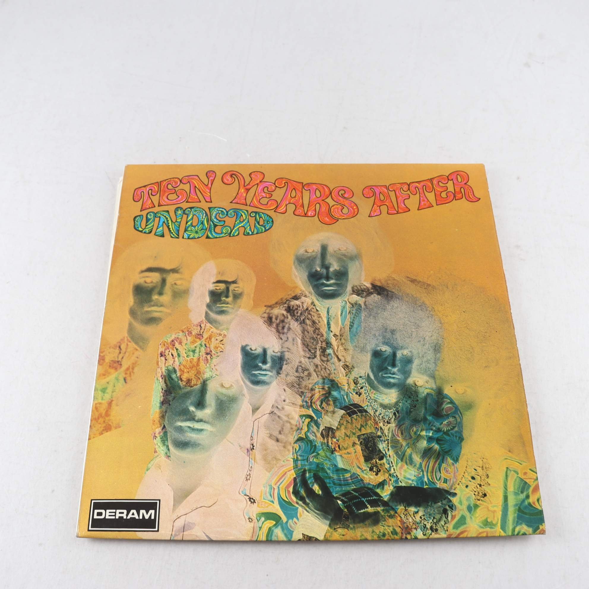 LP Ten Years After, Undead