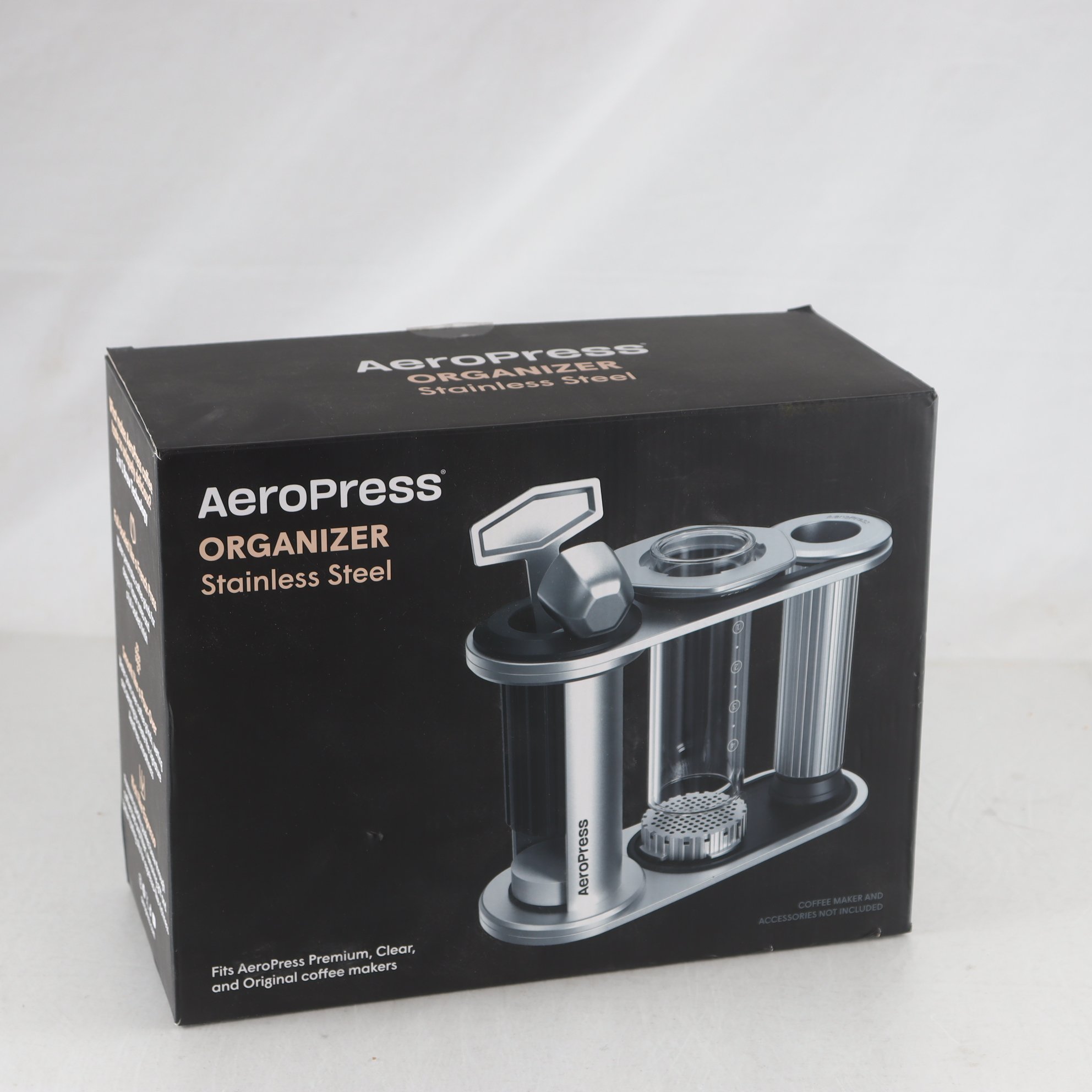 AeroPress organizer stand. Samfraktas ej.
