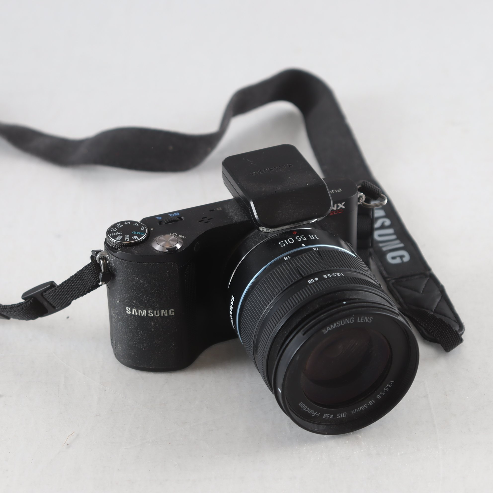 Kamera, Samsung NX200