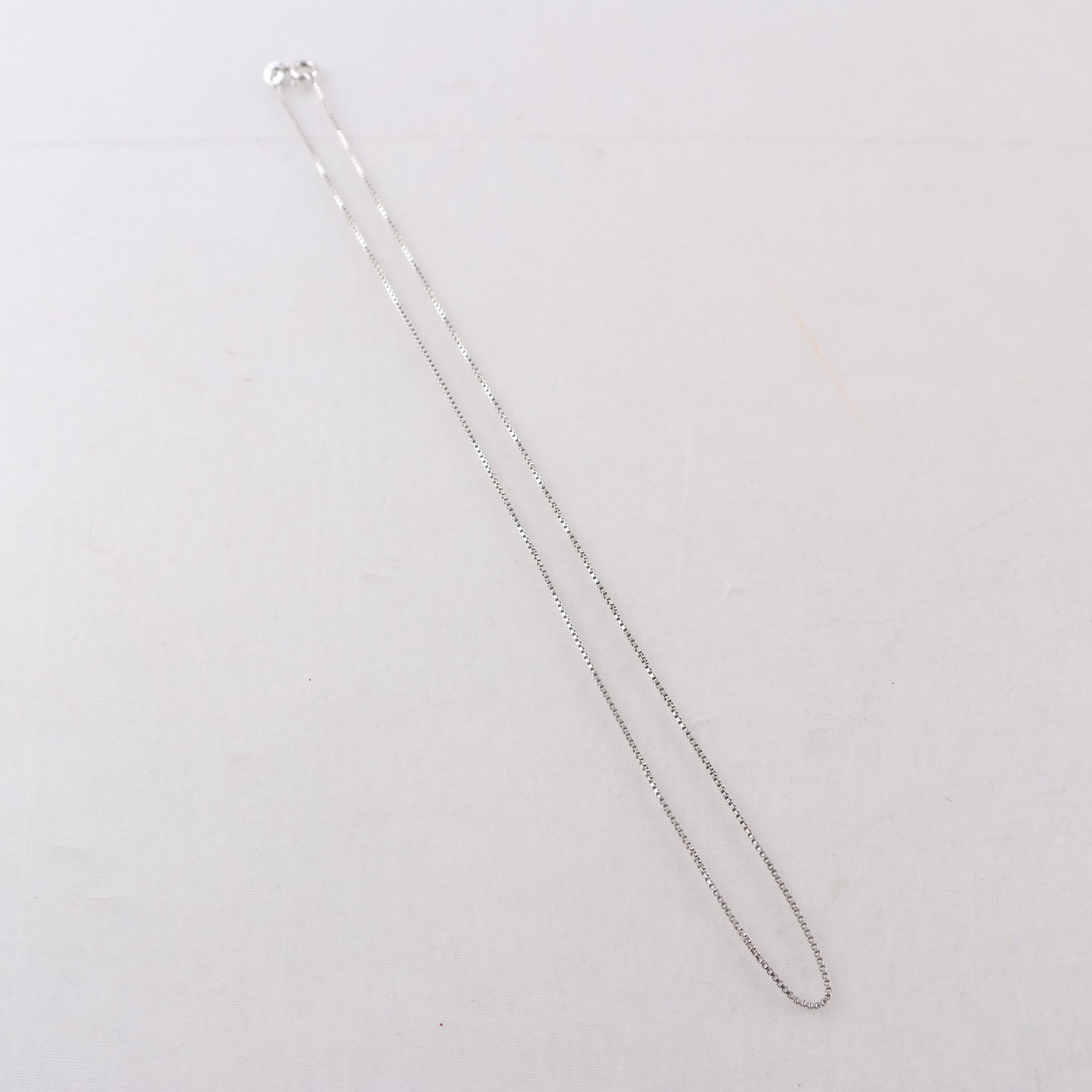 Halsband, Vitt guld 18k, Vikt: 2.3g