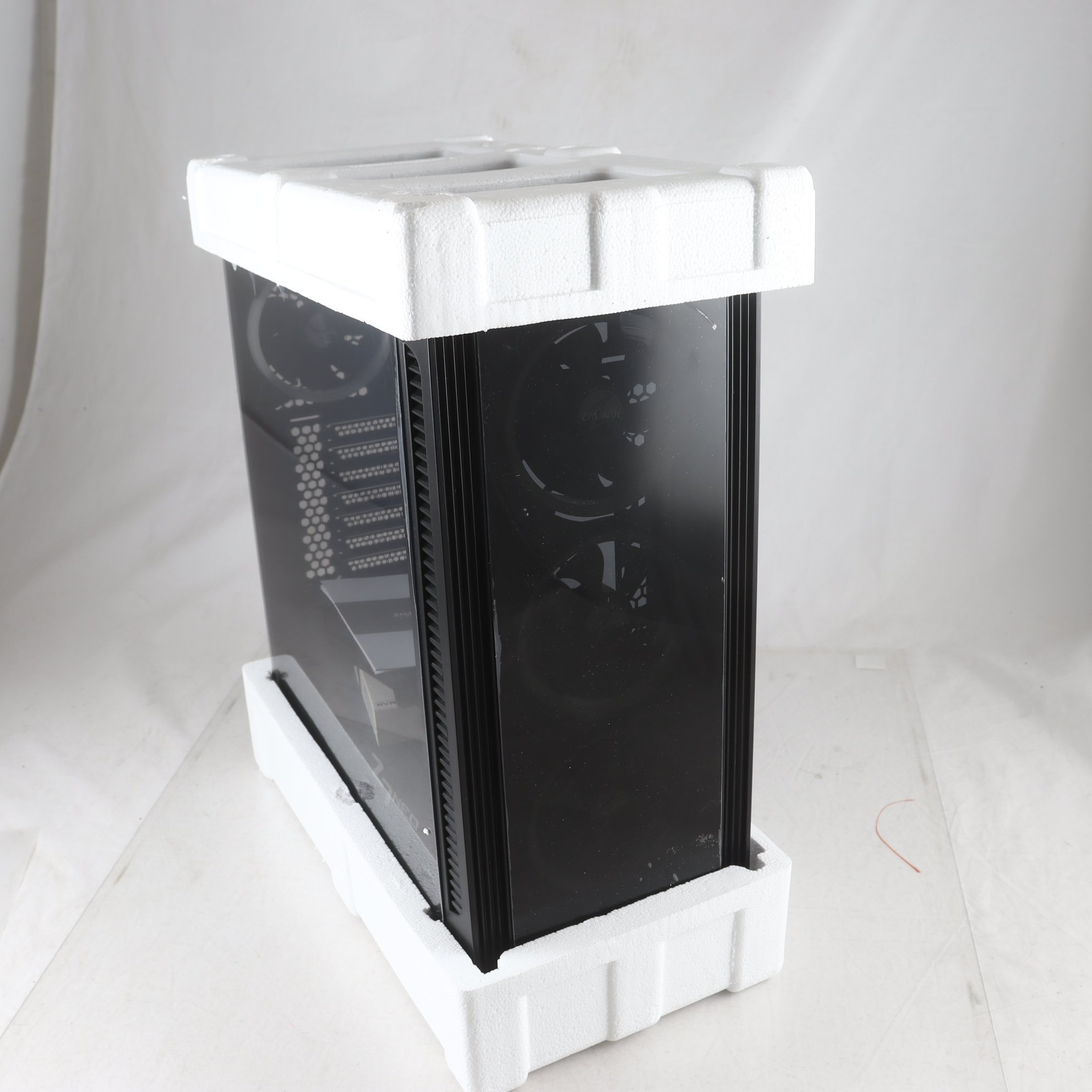 Datorchassi, Zalman Z7 Neo. Endast avhämtning.