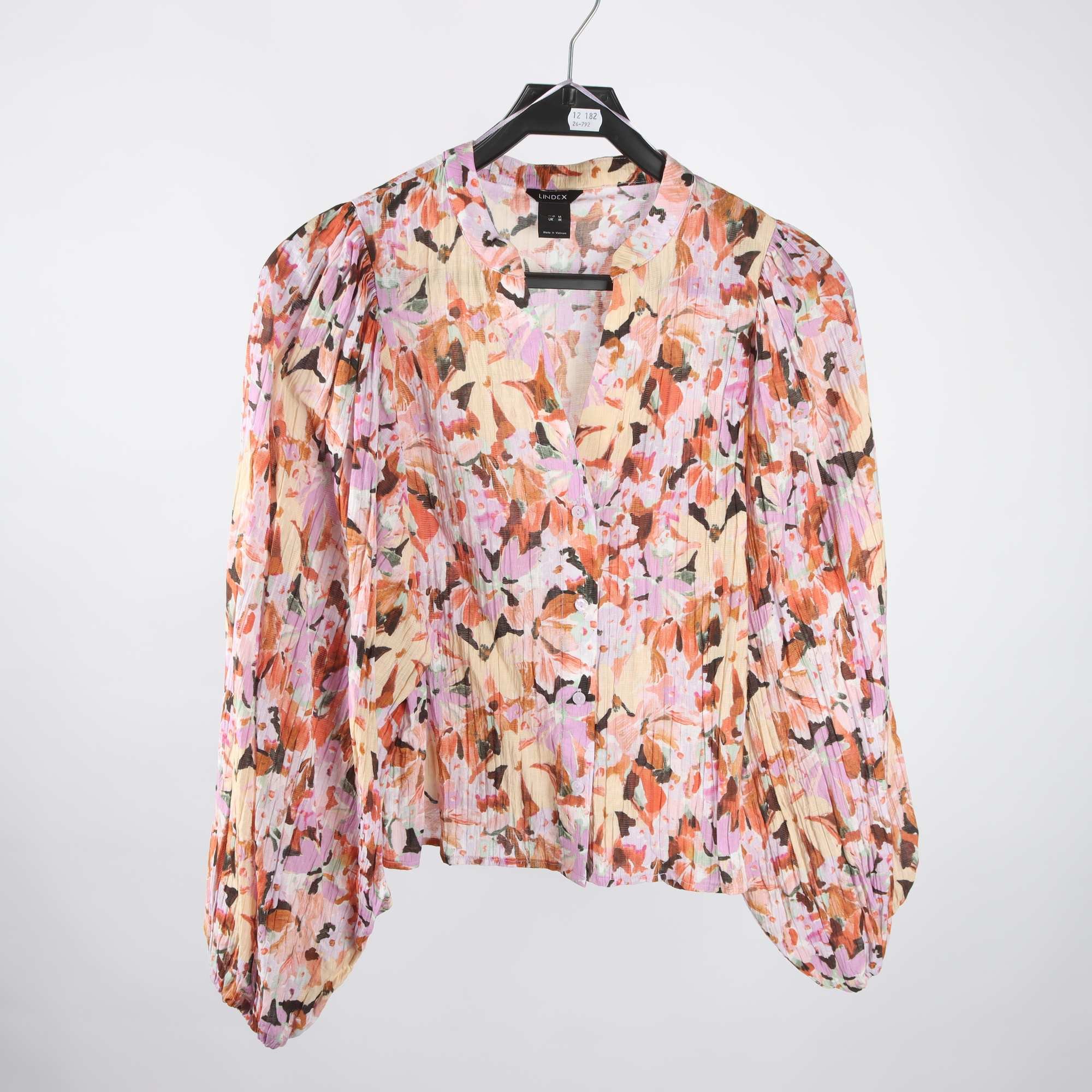 Blus, Lindex, stl. M