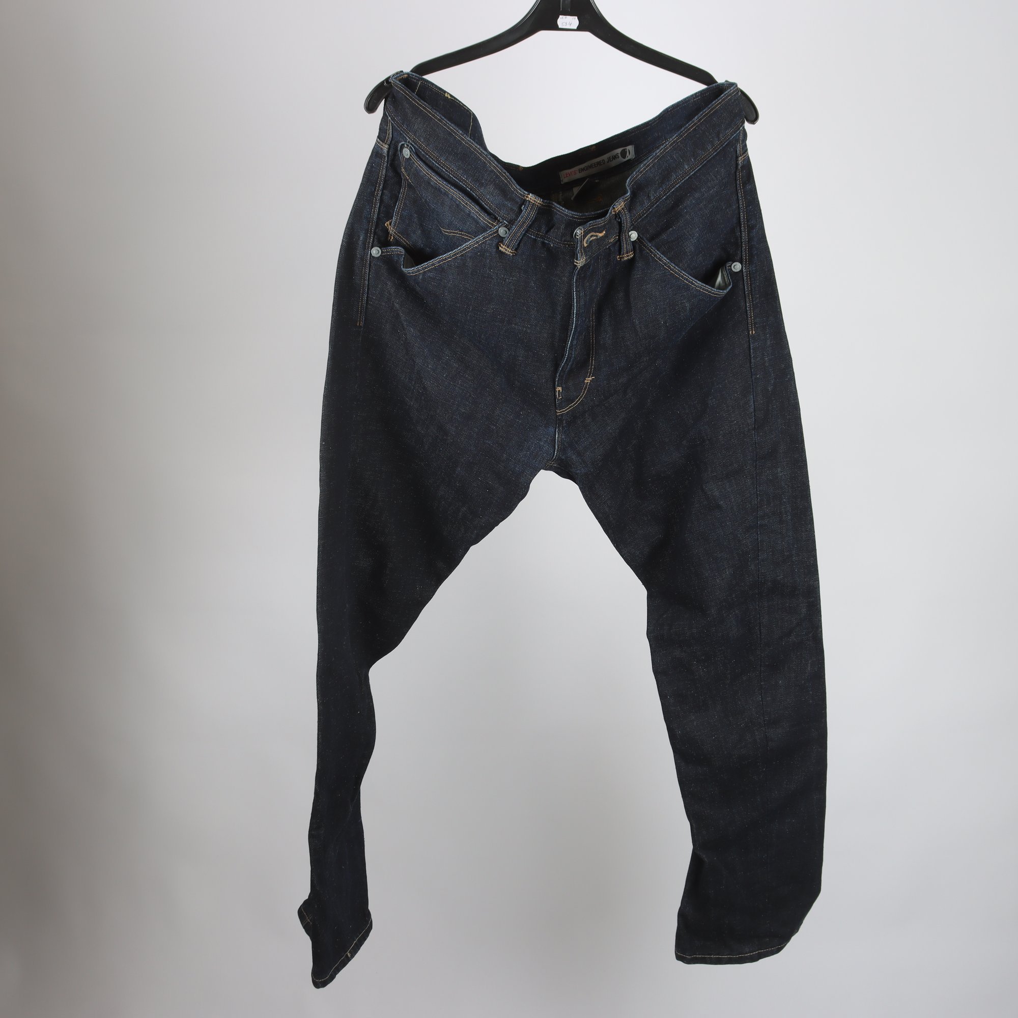 Jeans, Levis, Engineered, blå, stl. 34.
