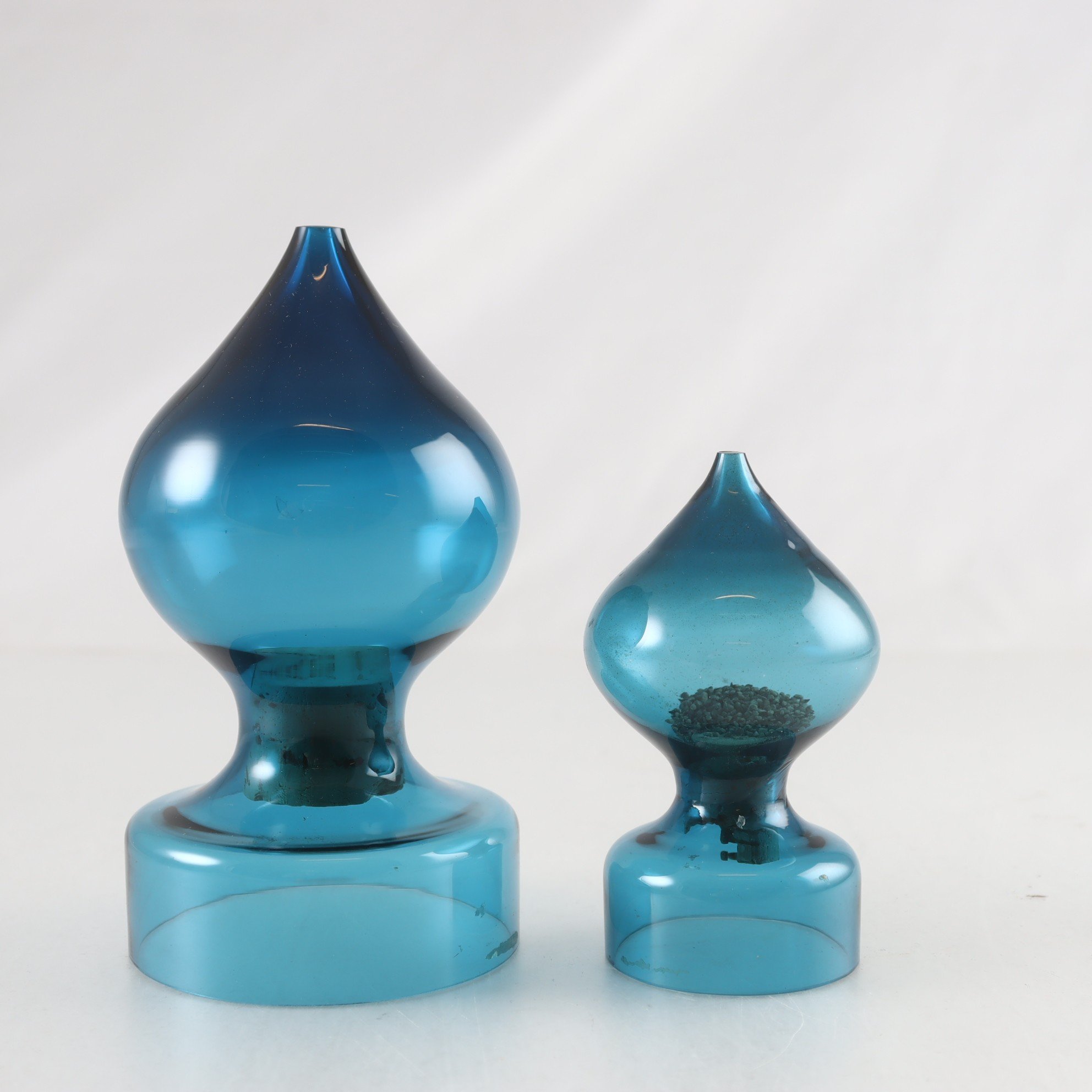 Salt och pepparströare, Boda glasbruk, ”Blue Series”, Bertil Vallien.