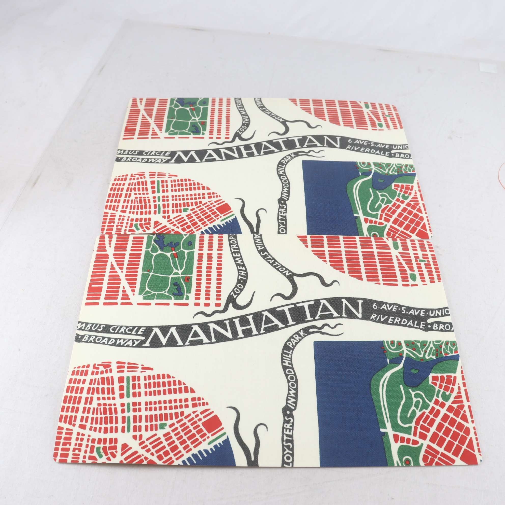Bordstabletter, Svenskt Tenn, ”Manhattan”, Josef Frank, 2 st.