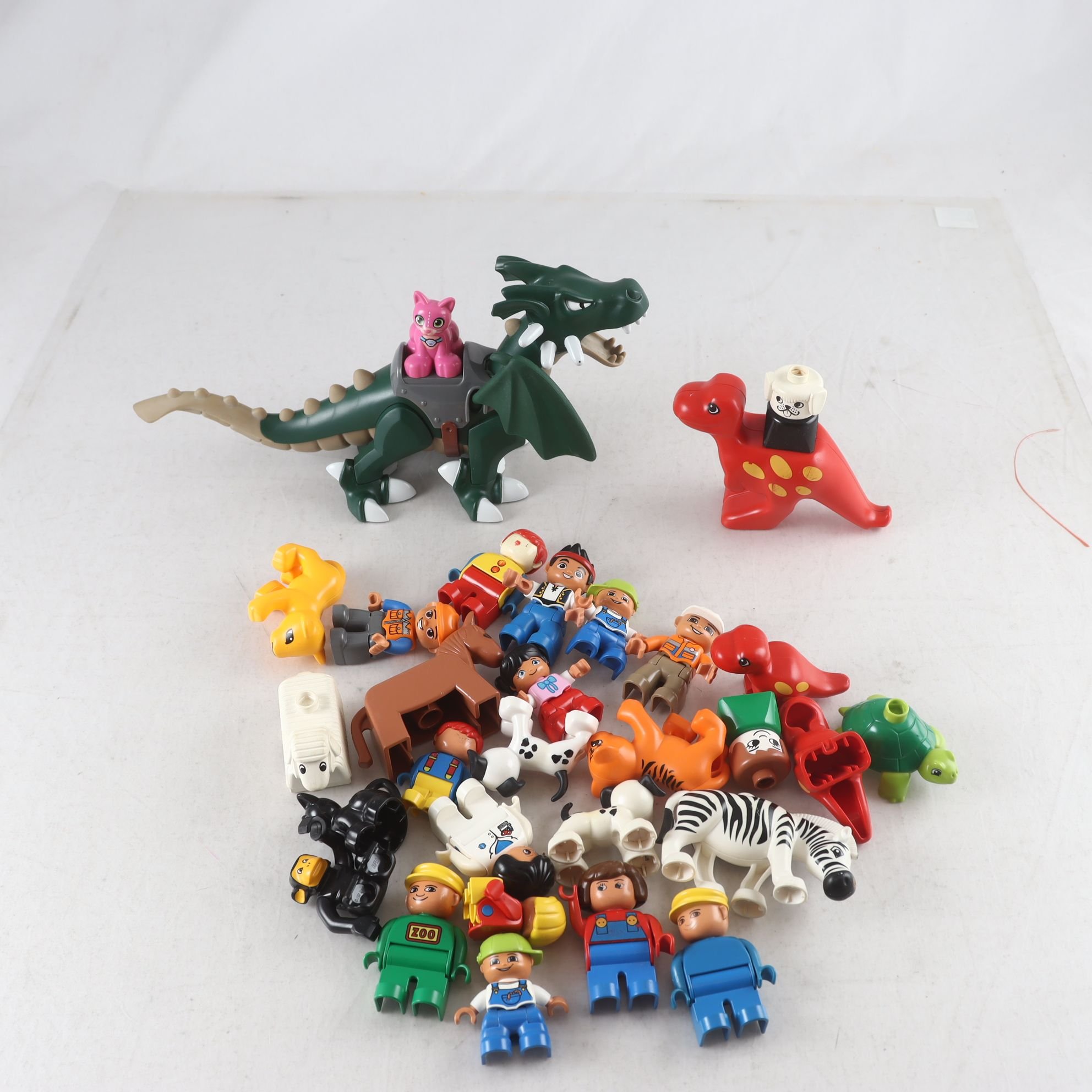 Lego, Duplo figurer och djur