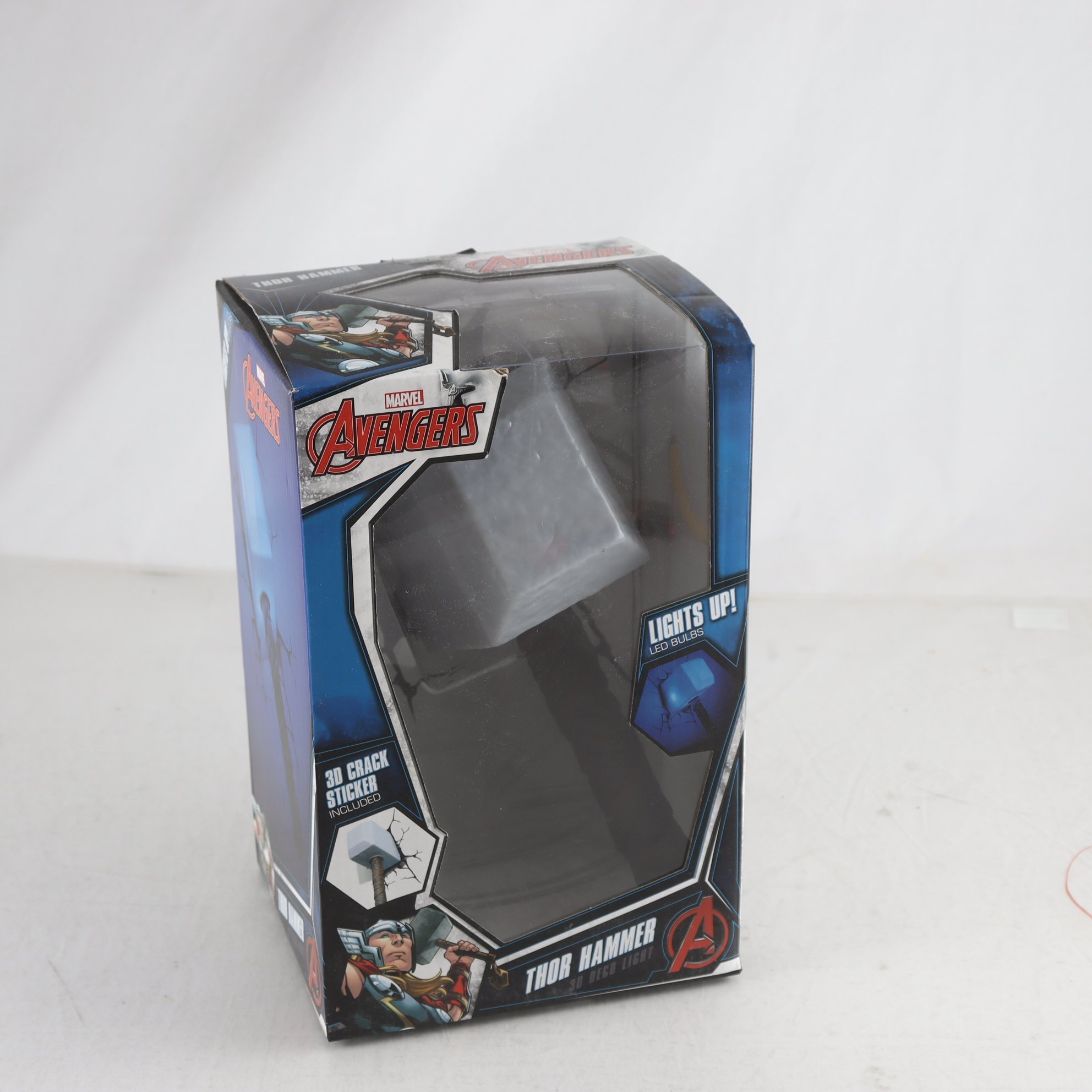 Lampa, Marvel avengers, thor hammer.