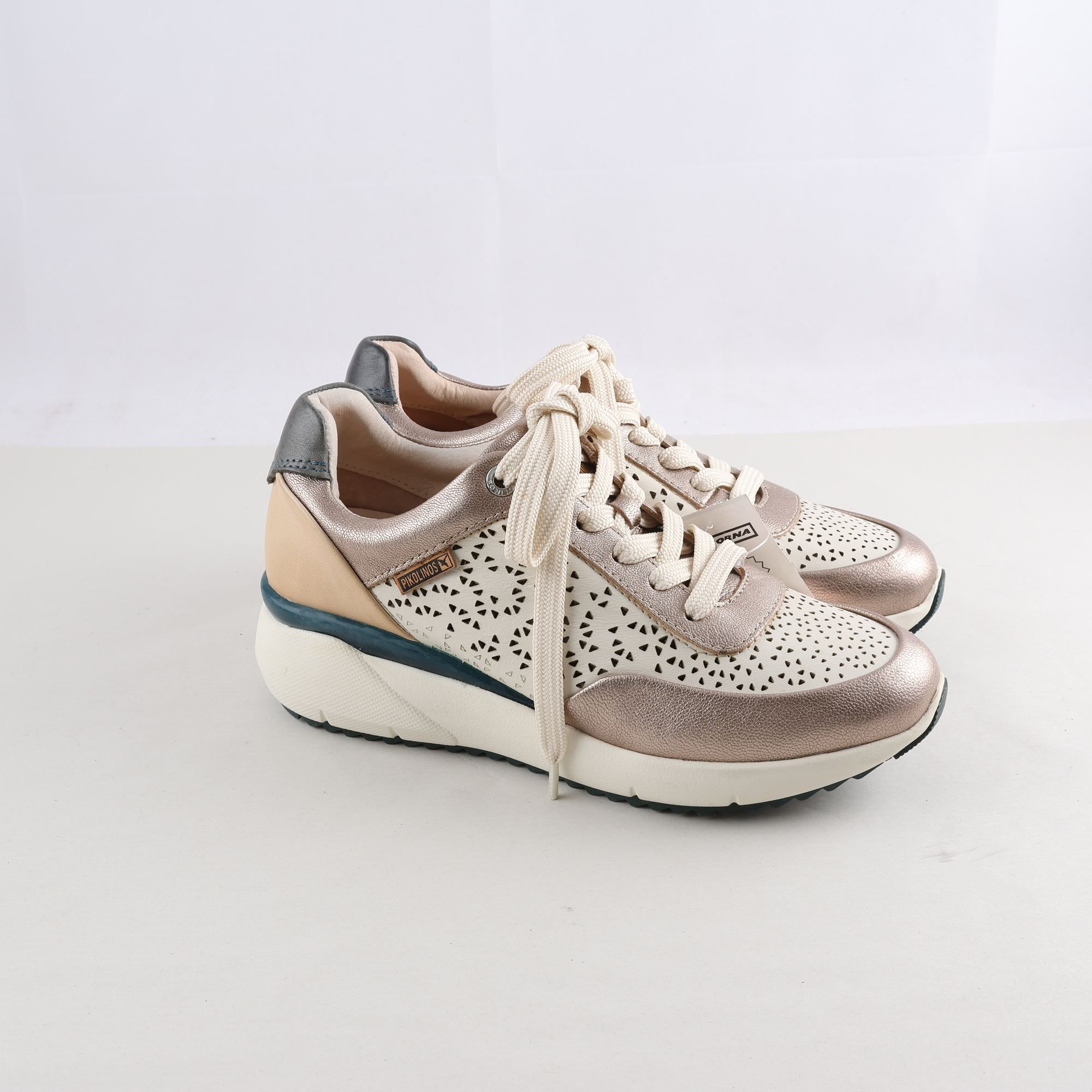 Sneakers, Pikolinos, offwhite, bronze, stl. 36