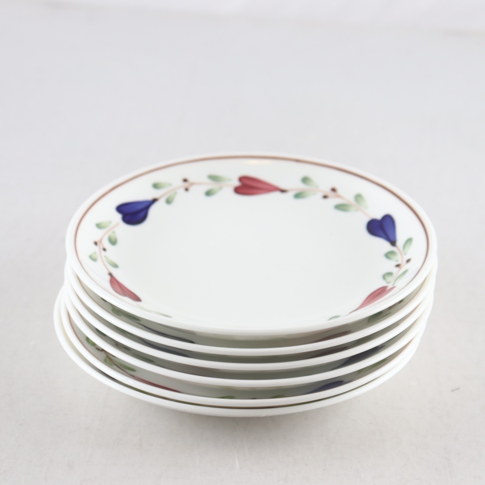 Assietter, Gustavsberg, ’Ranka’, Stig Lindberg, 6 st.