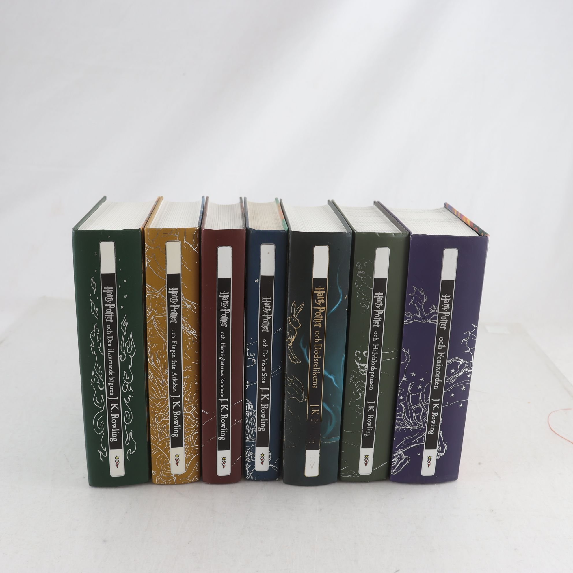 Harry Potter, J.K. Rowling, hela serien med 7 volymer. Samfraktas ej