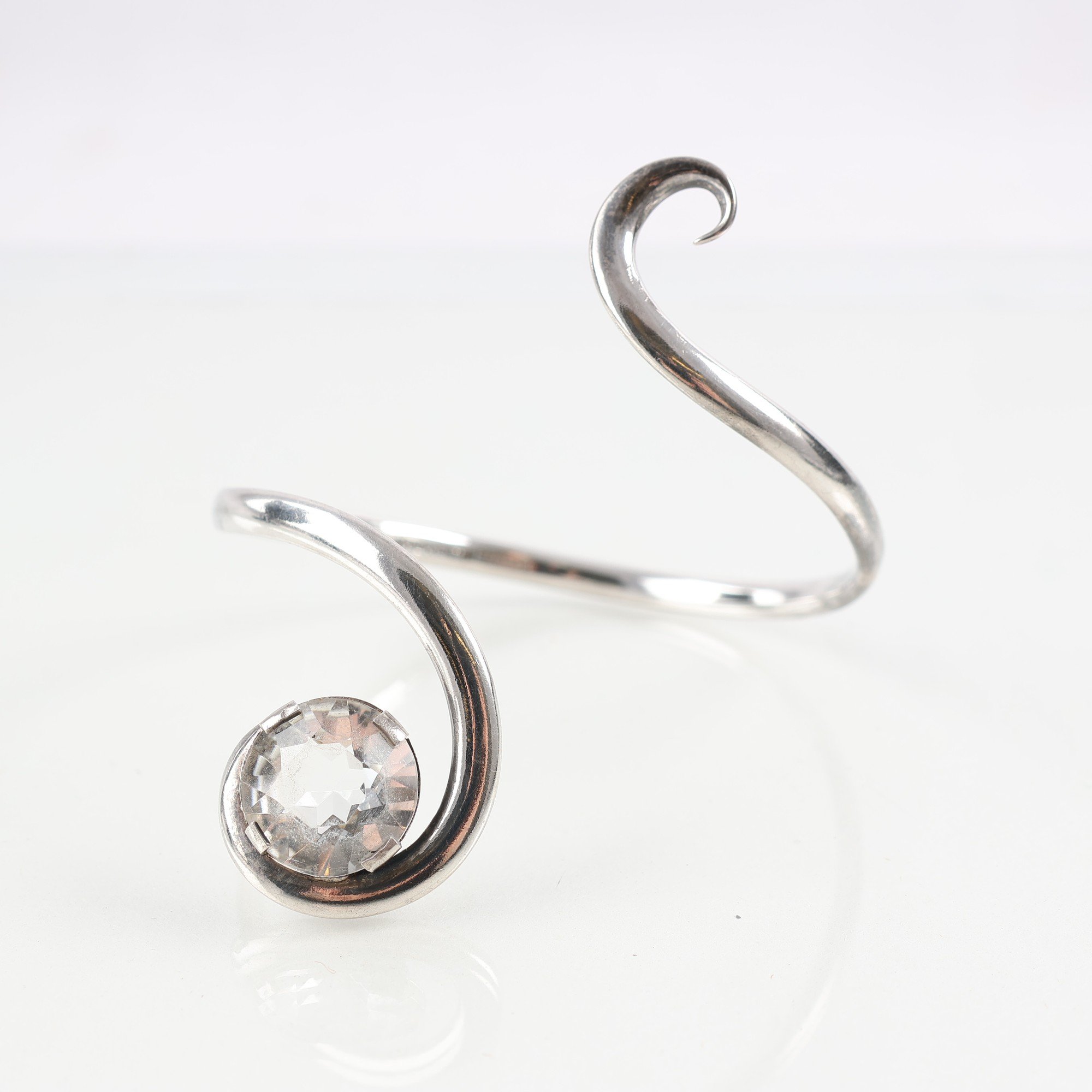 Armband, armring, silver 925, syntetiskt spinell, 1970-tal, vintage, brv: 32g