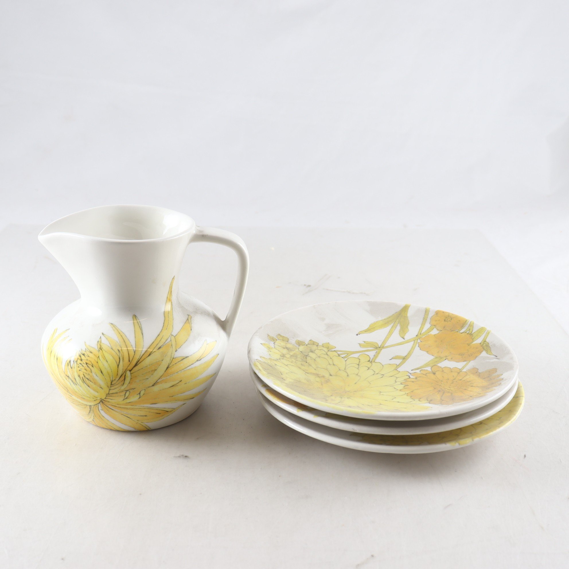 Servisdelar, Ernestine, Salerno, Italien. Samfraktas ej.