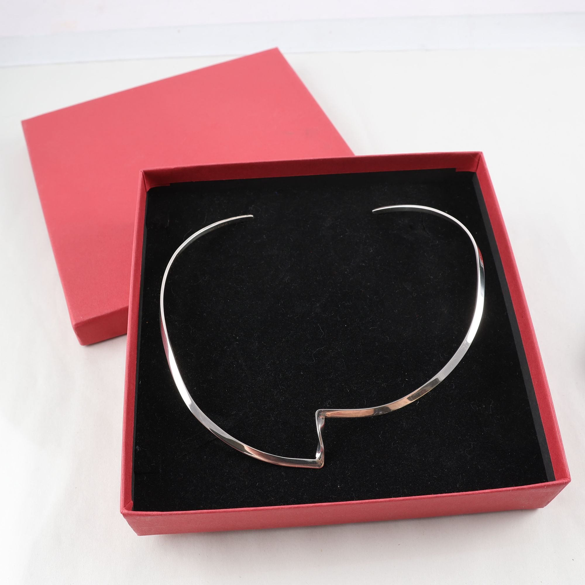 Halsring, silver 925, vikt: 18g