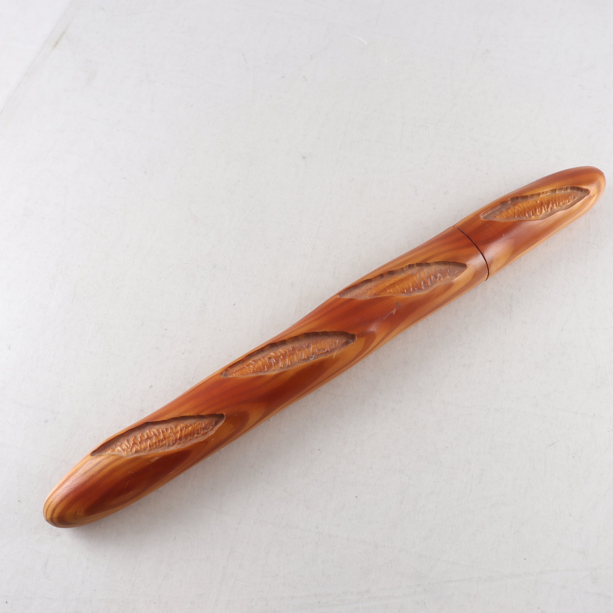 Brödkniv, Inox frankrike, trä