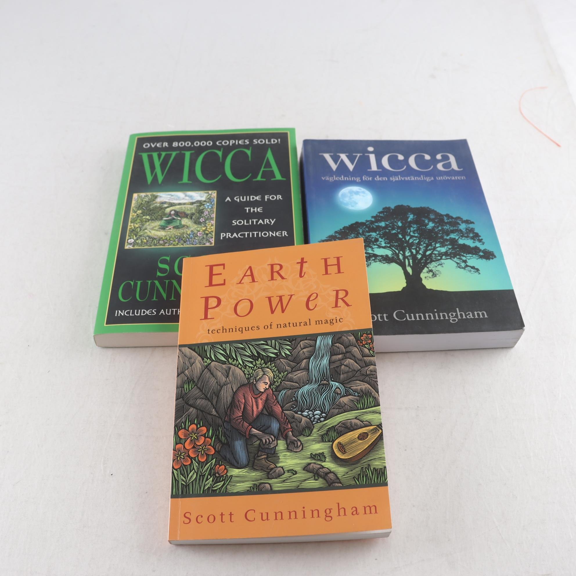 Scott Cunningham, Wicca (svensk & engelsk utgåva) + Earth Power