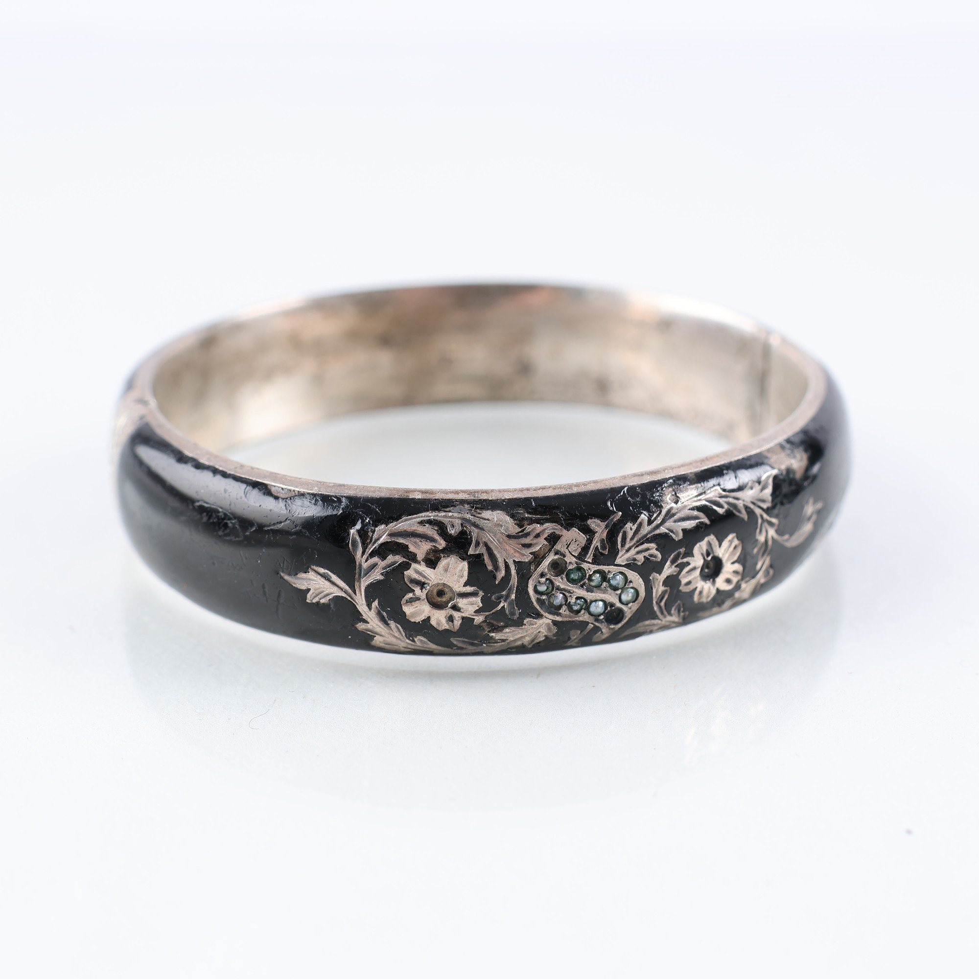 Armring, silver, öppningsbar, brv: 23.7g