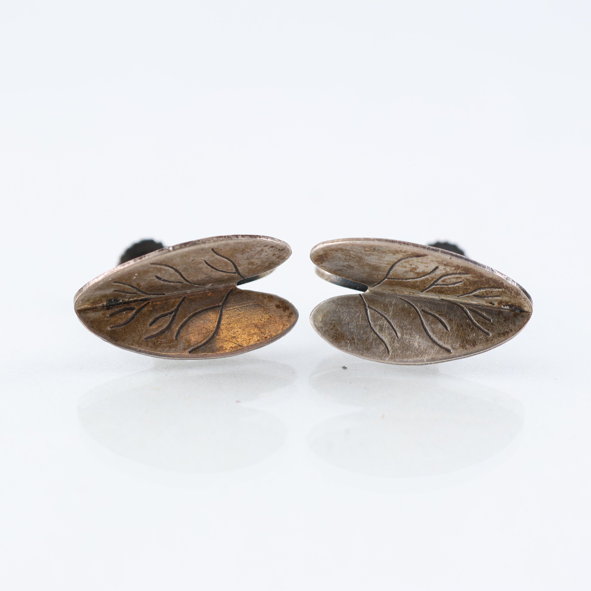 Örhängen, ”Blad”, kattfot AMS 1957 .