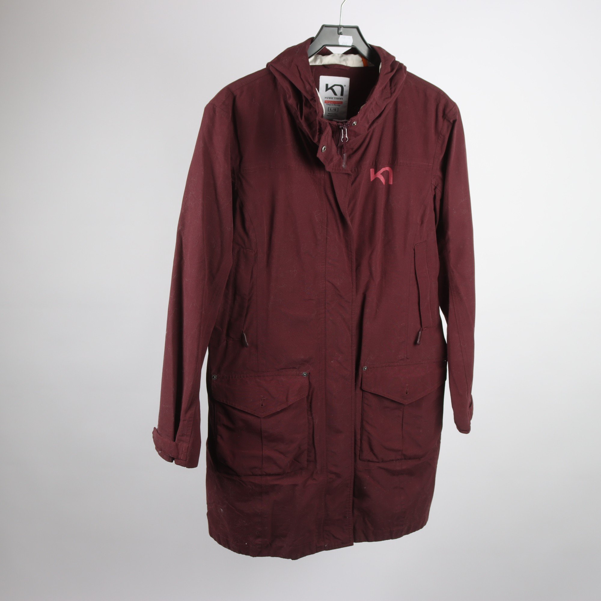 Vindjacka, Kari Traa, vinröd, stl. L.