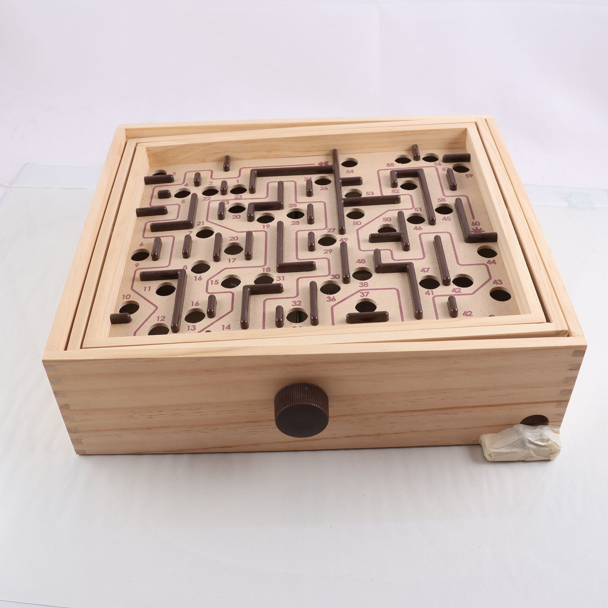 Leksak, Brio, Balans-labyrint. Samfraktas ej