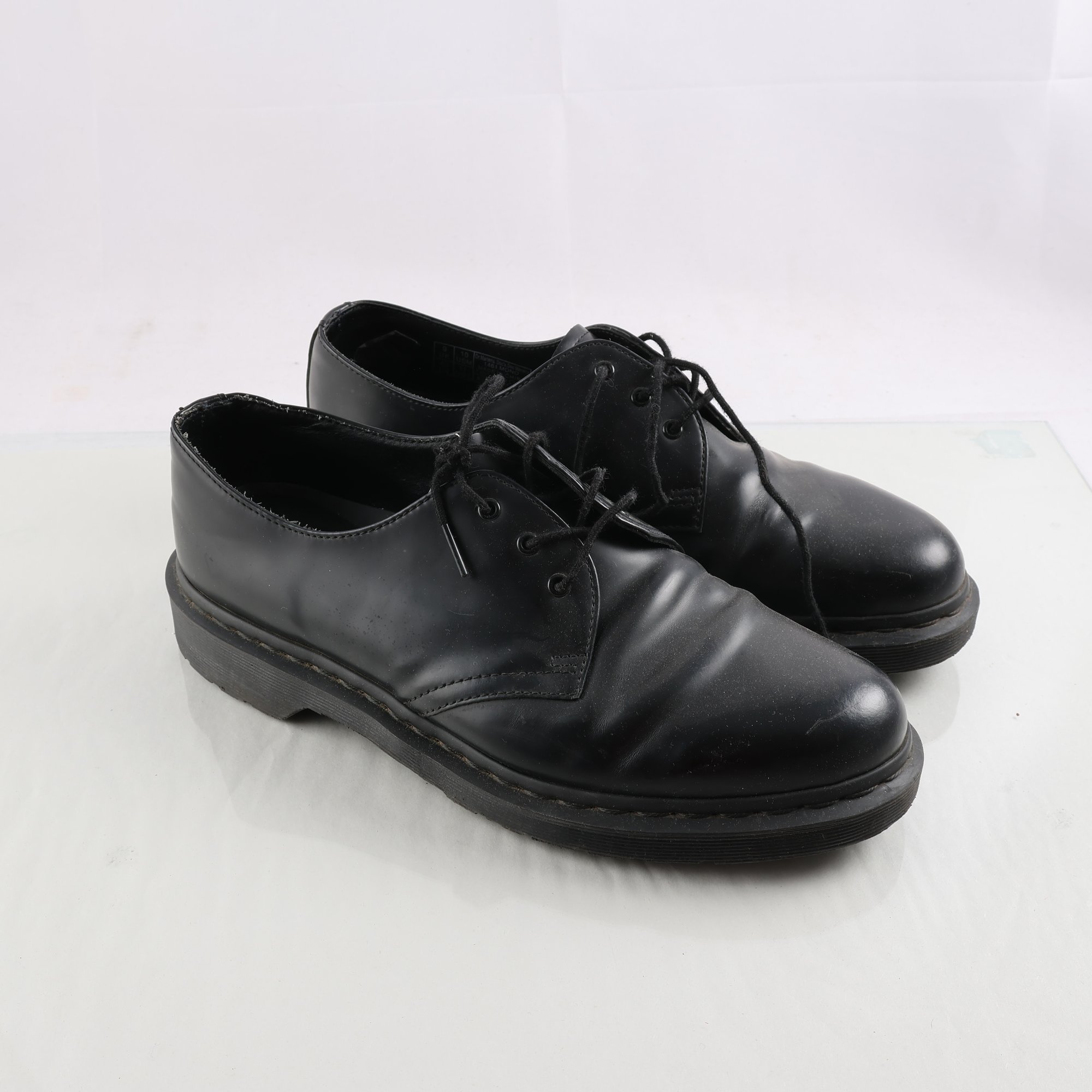 Knytskor, Dr Martens, svart, stl. 43.