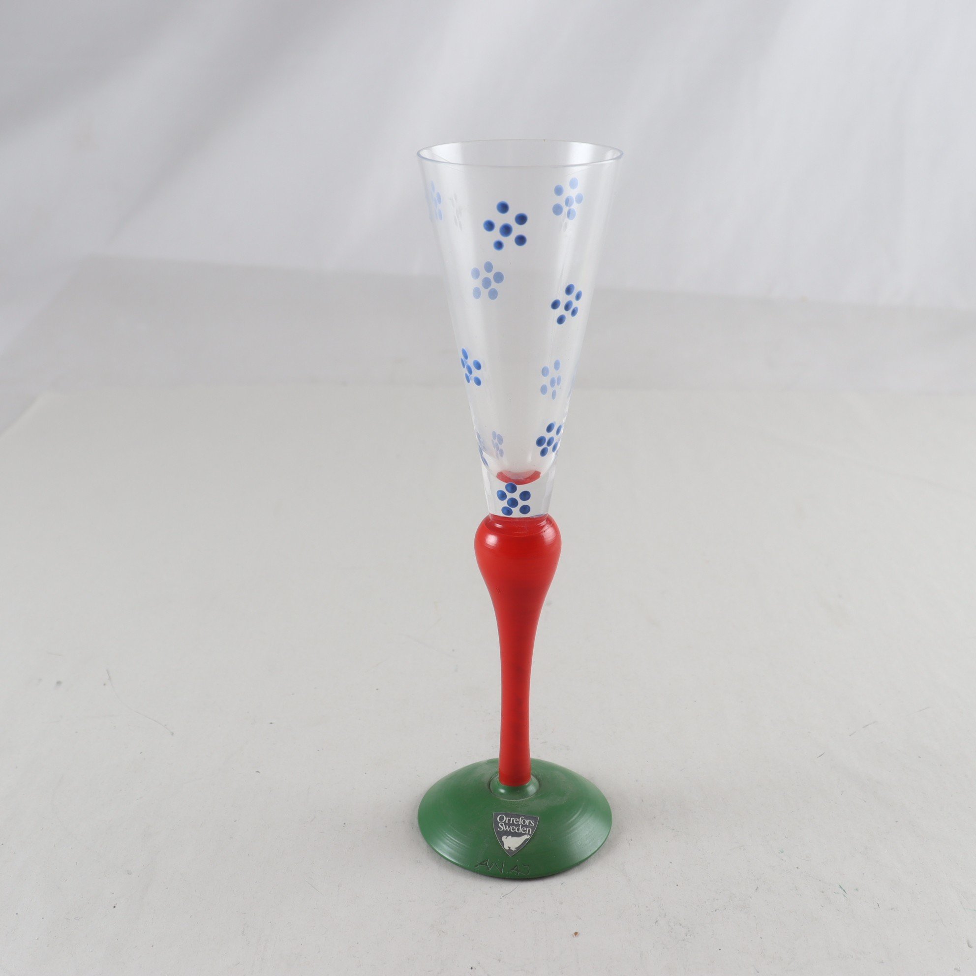 Snapsglas, ”Clown”, Anne Nilsson, Orrefors