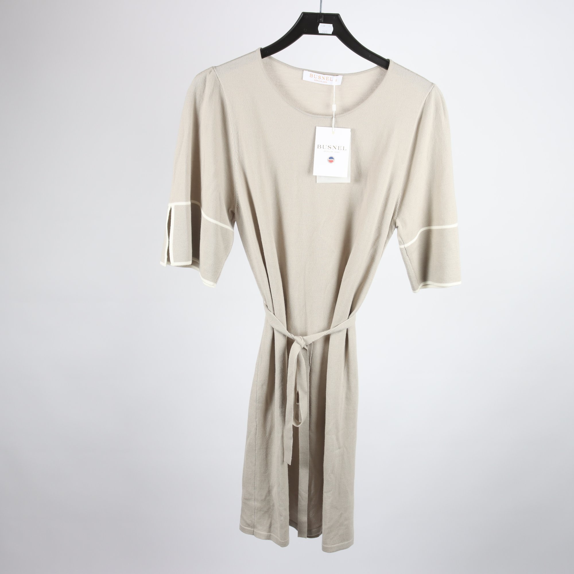 Klänning, Busnel, beige, 100% merino ull, stl. 38.